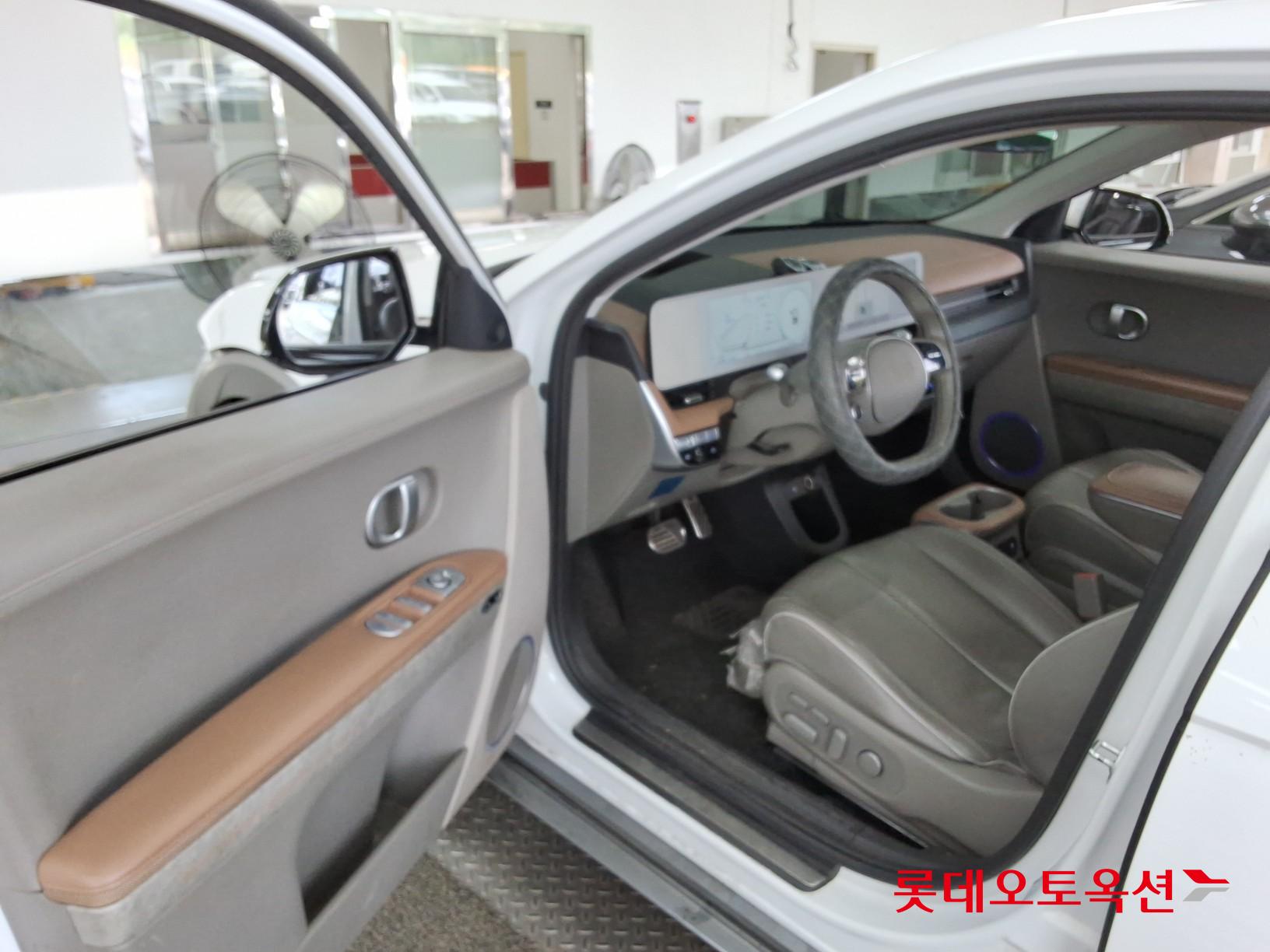 2023 - hyundai ioniq