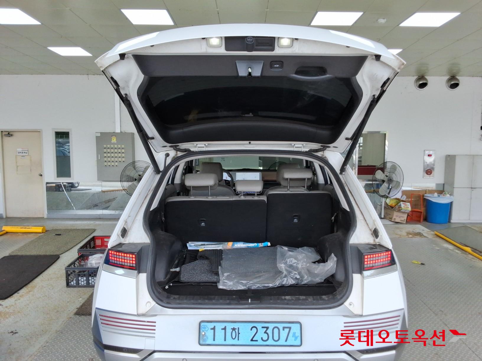 2023 - hyundai ioniq