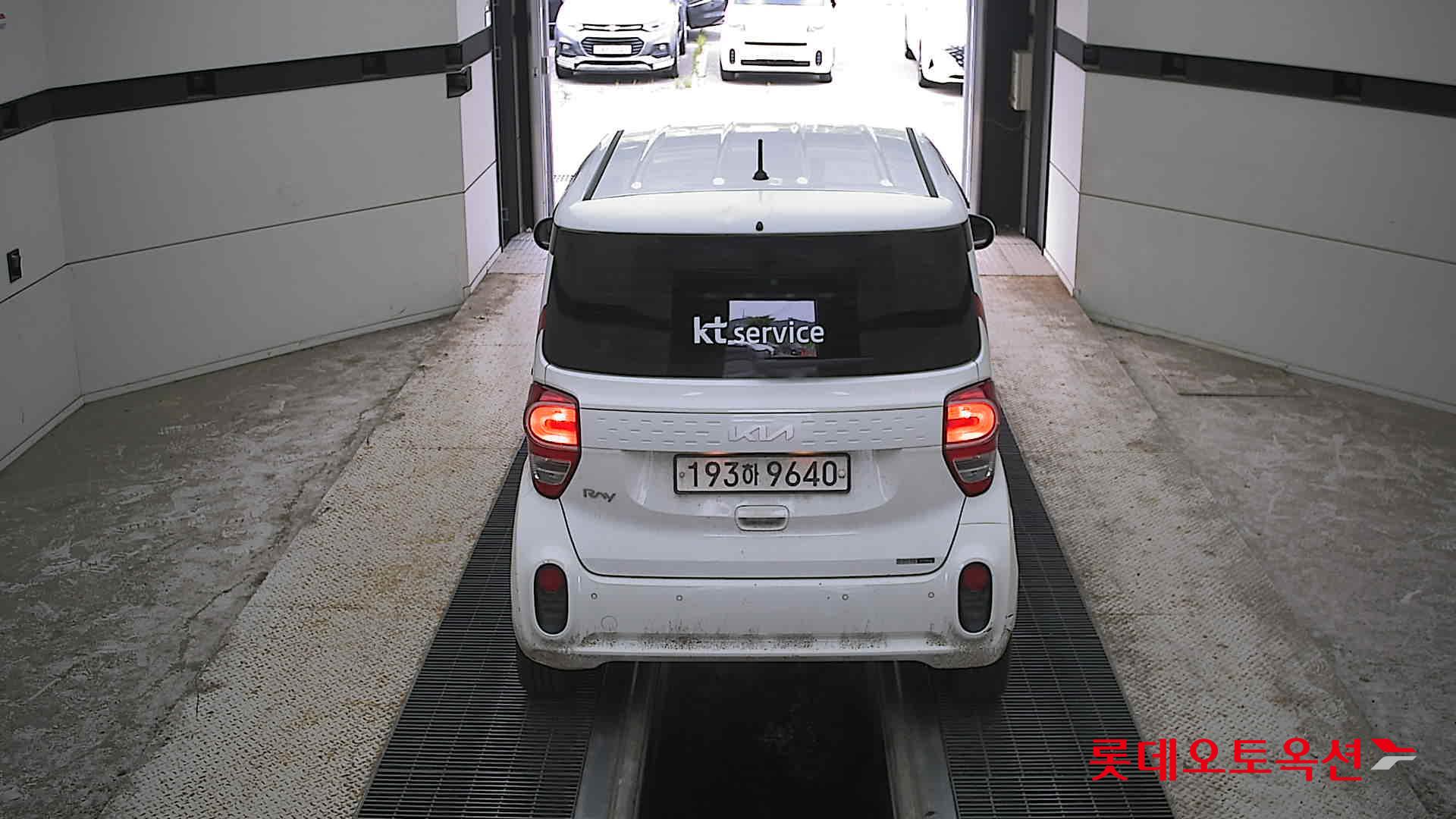 2022 - kia ray