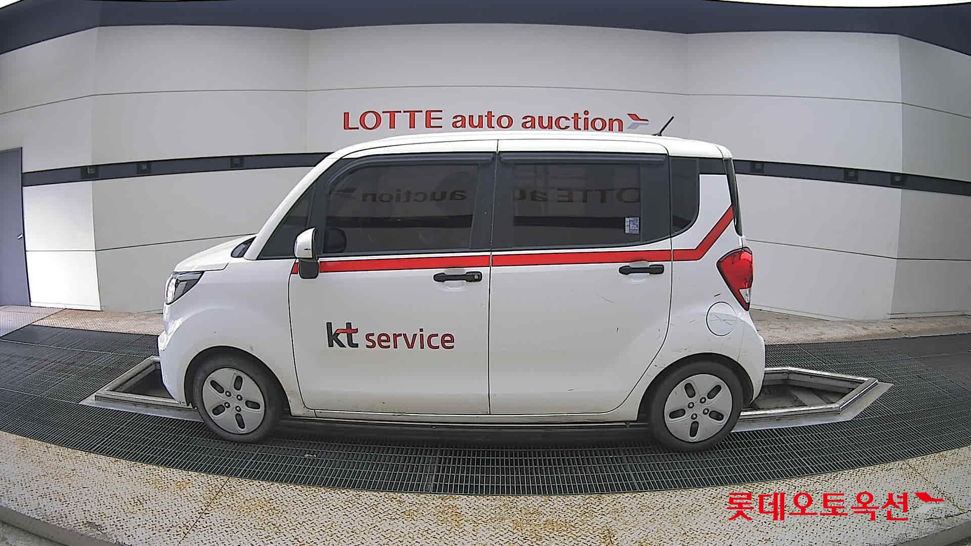 2022 - kia ray
