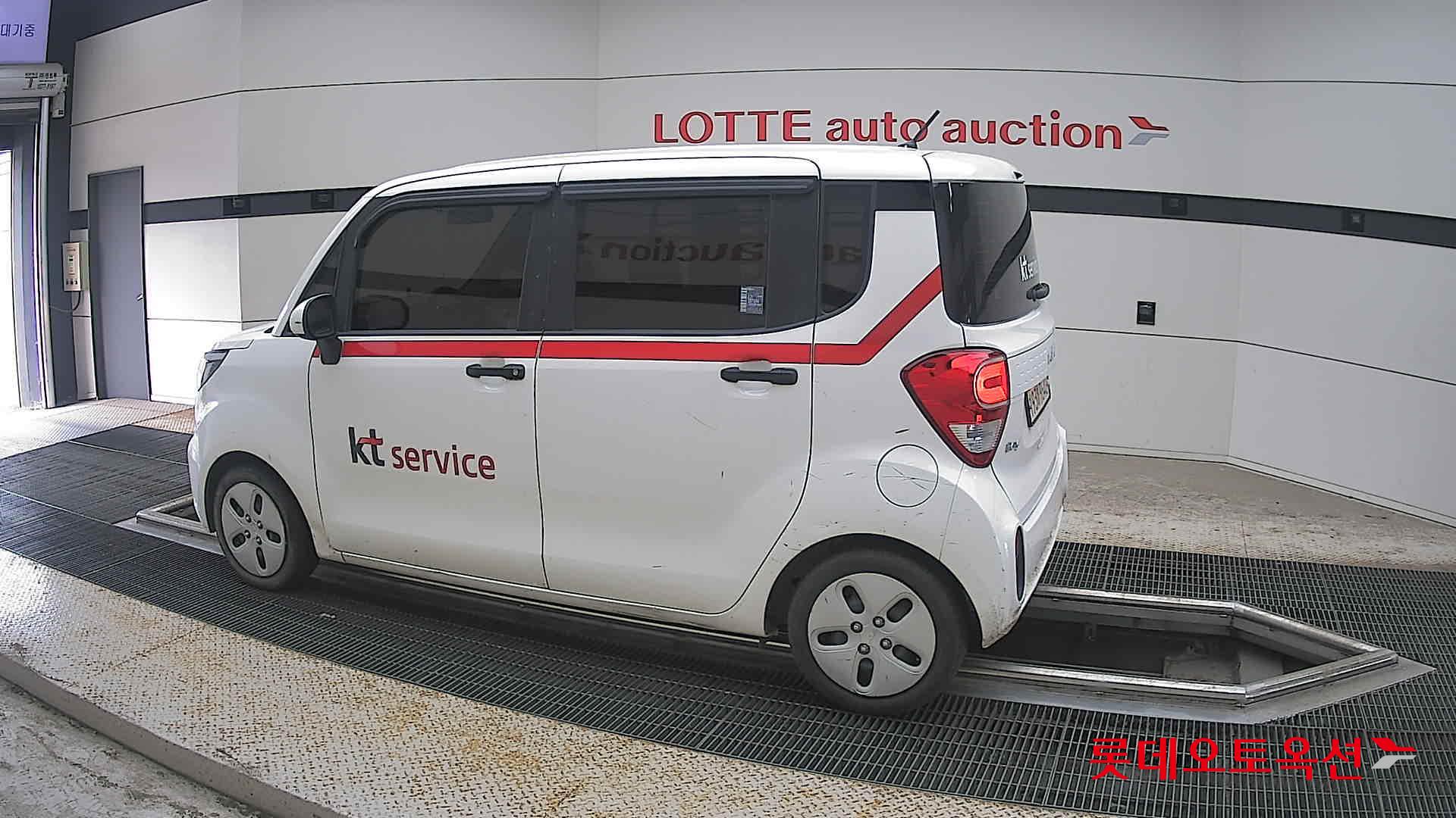 2022 - kia ray