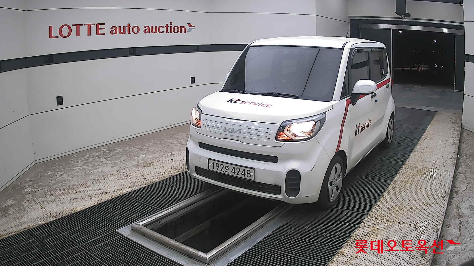 2022 - kia ray