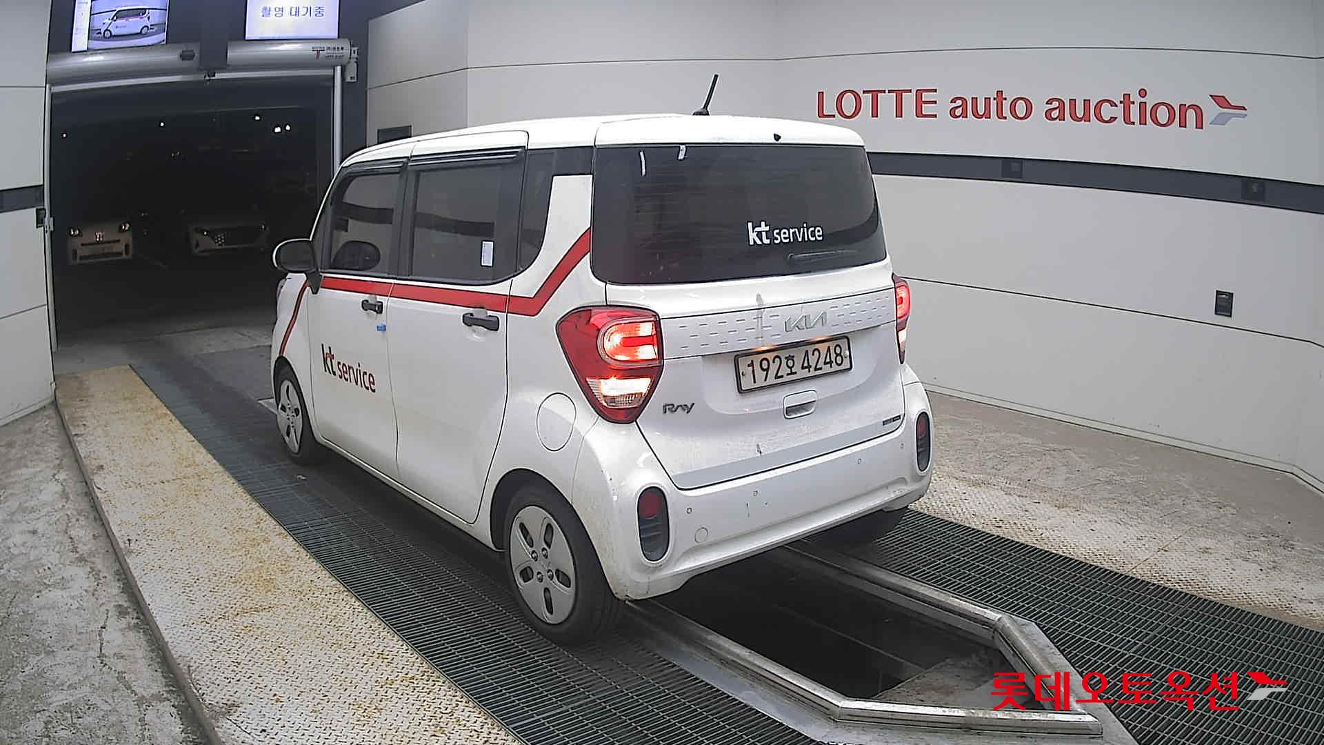 2022 - kia ray