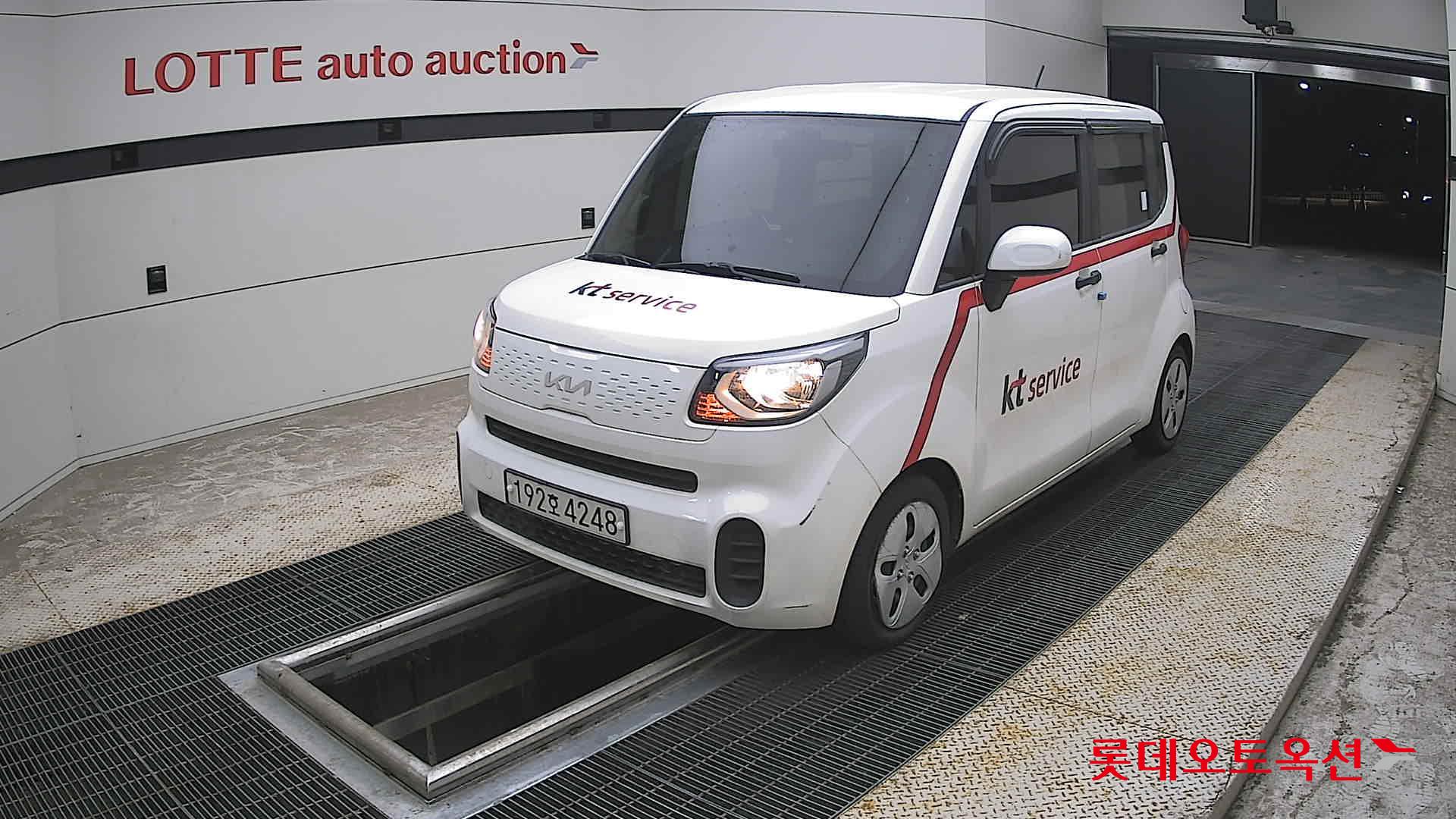 2022 - kia ray