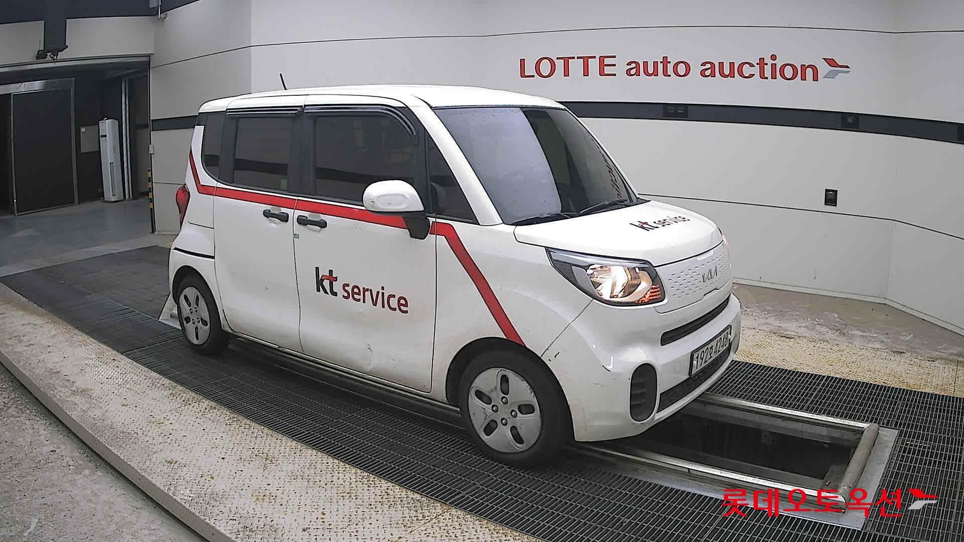 2022 - kia ray