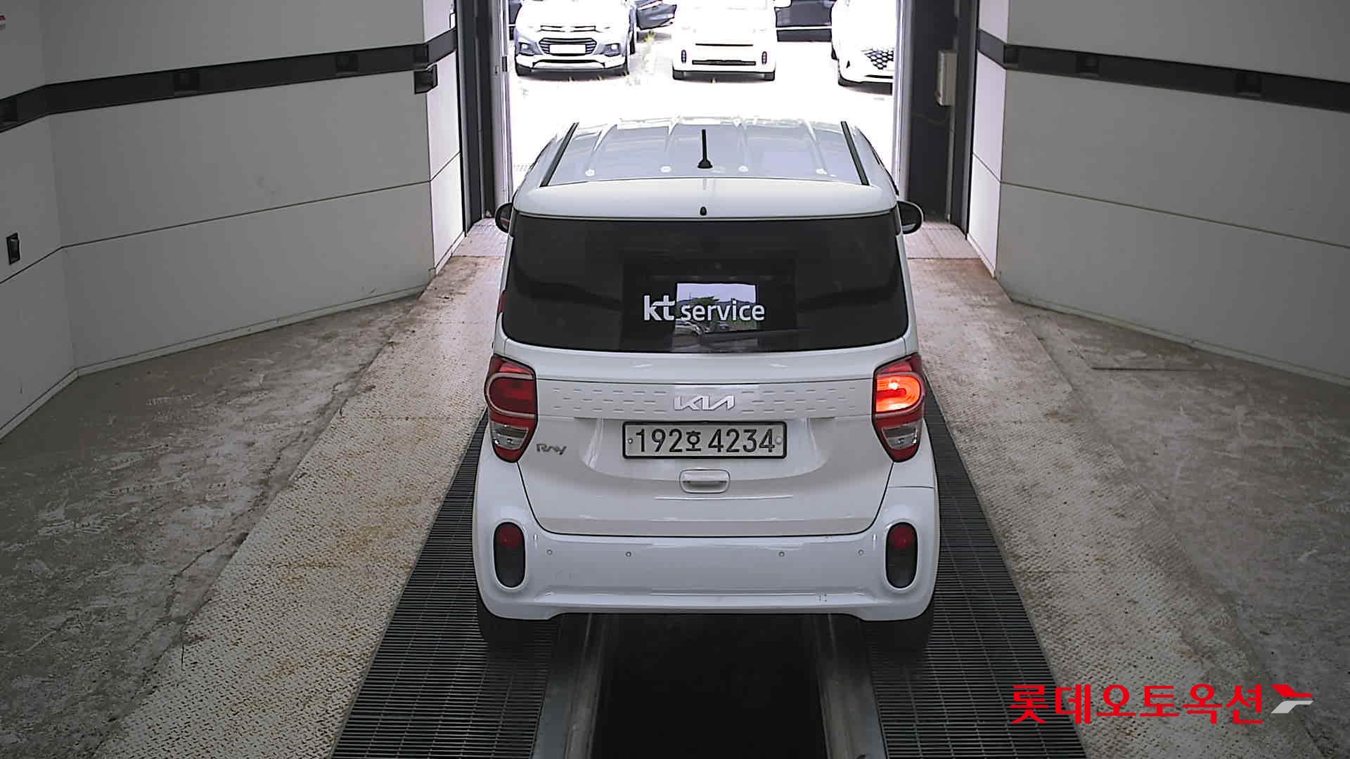 2022 - kia ray
