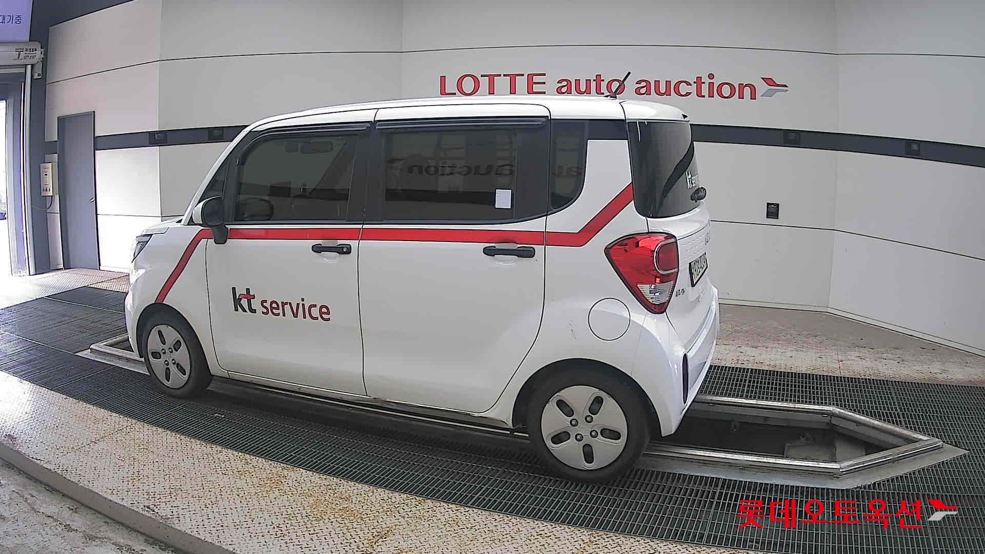 2022 - kia ray
