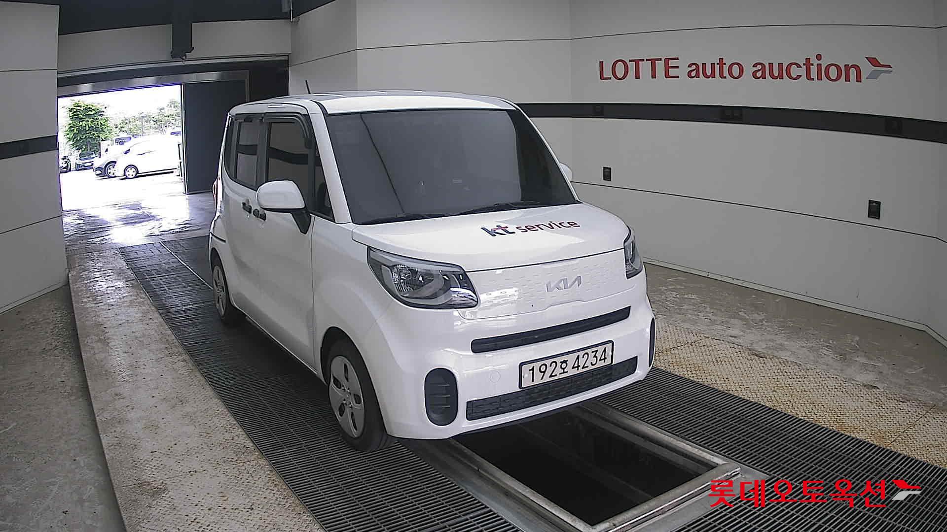 2022 - kia ray