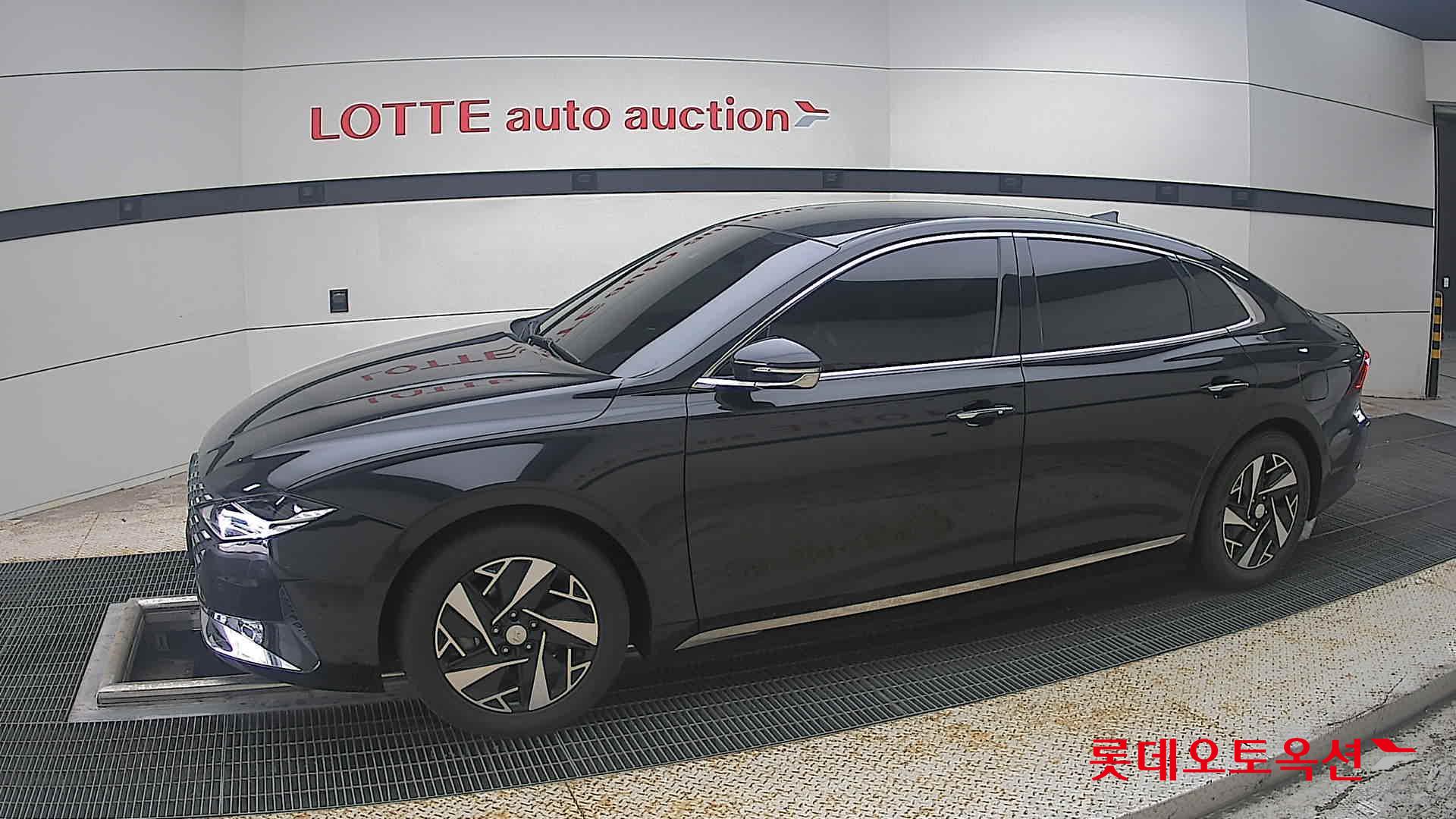 2022 - hyundai grandeur