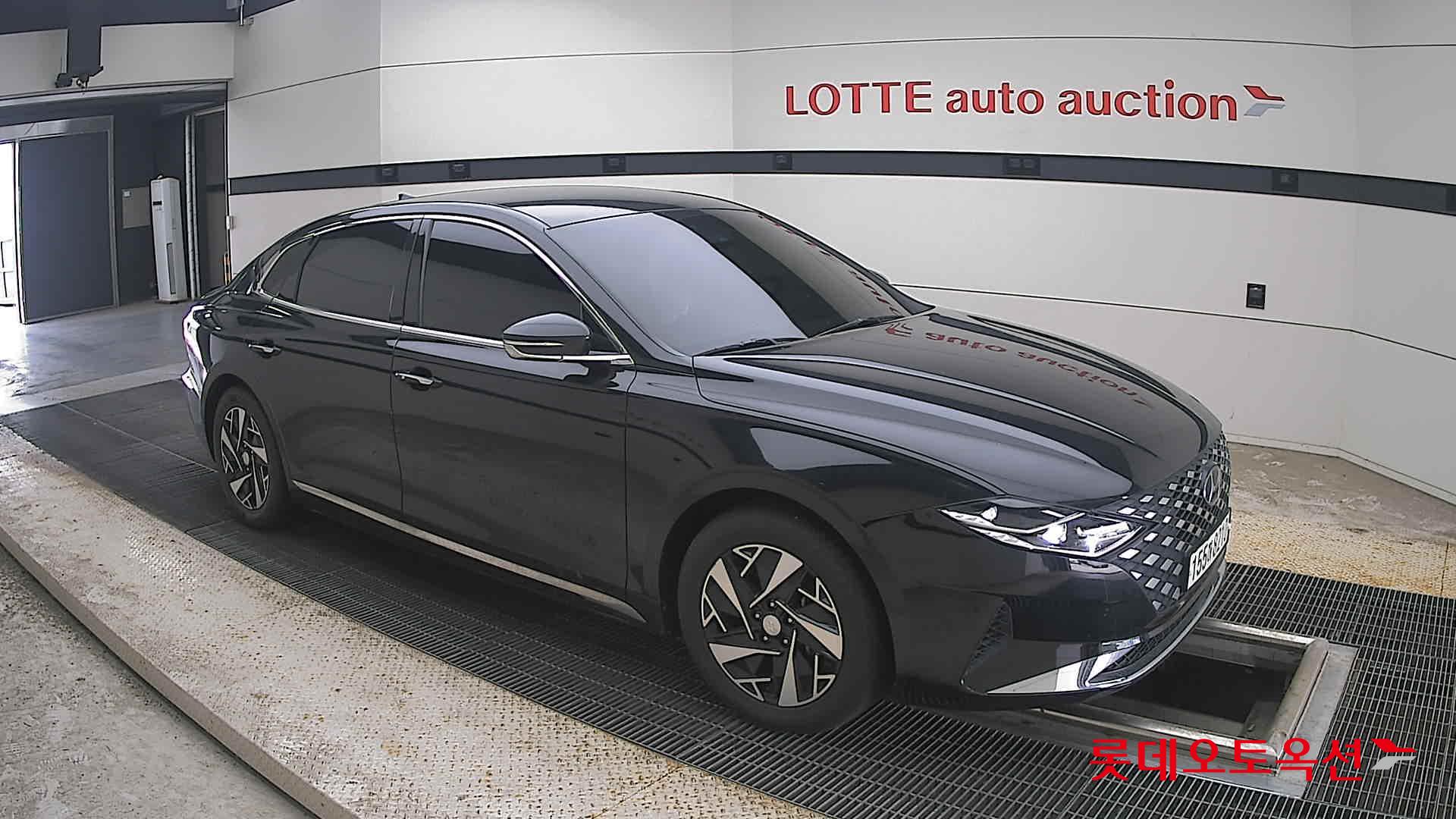 2022 - hyundai grandeur