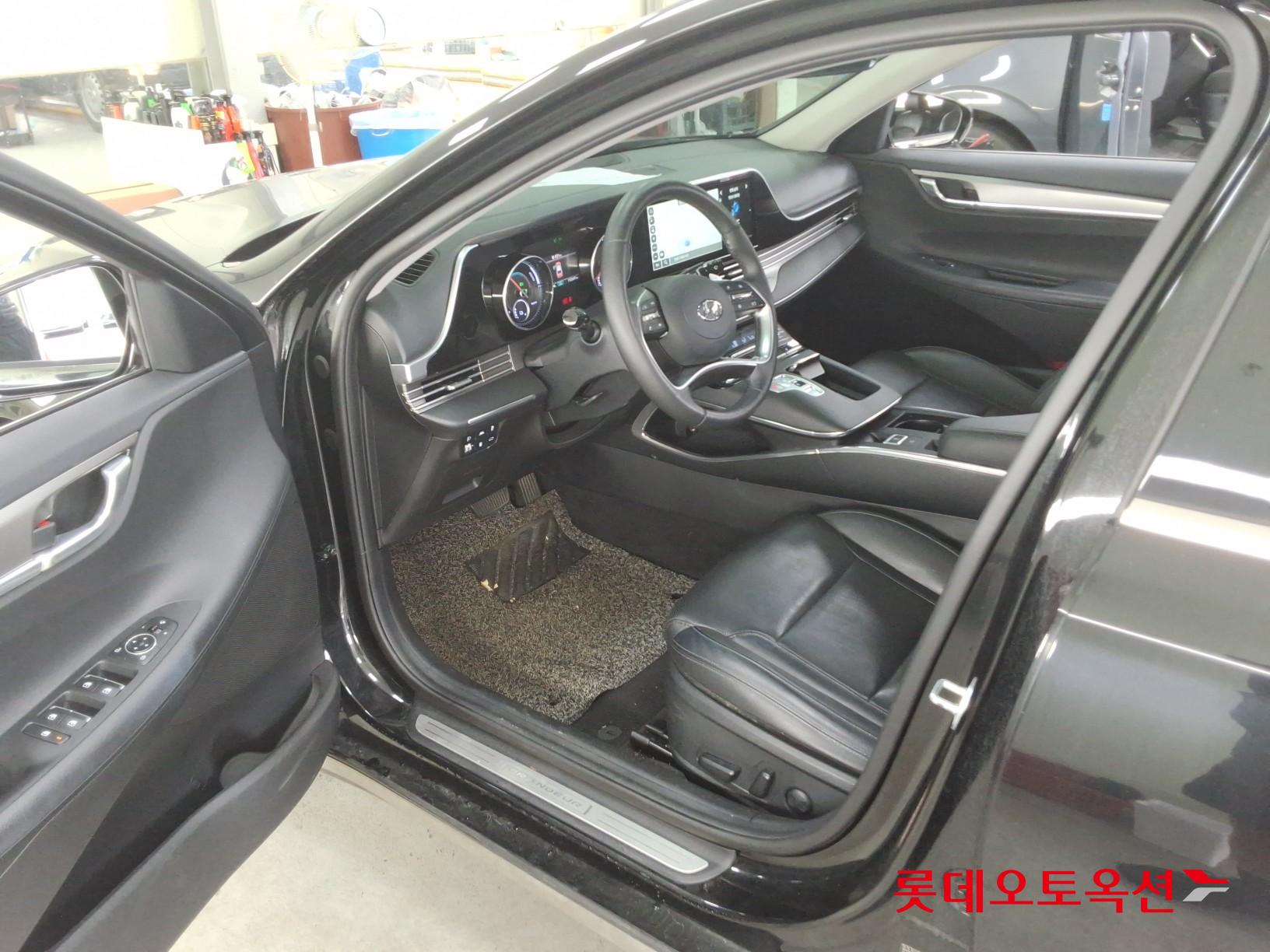 2022 - hyundai grandeur
