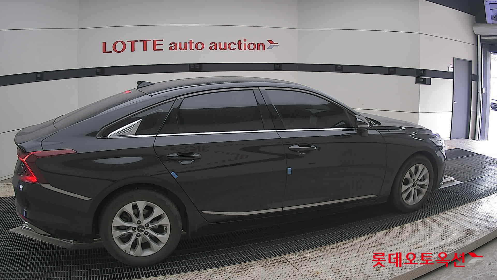 2023 - kia k8