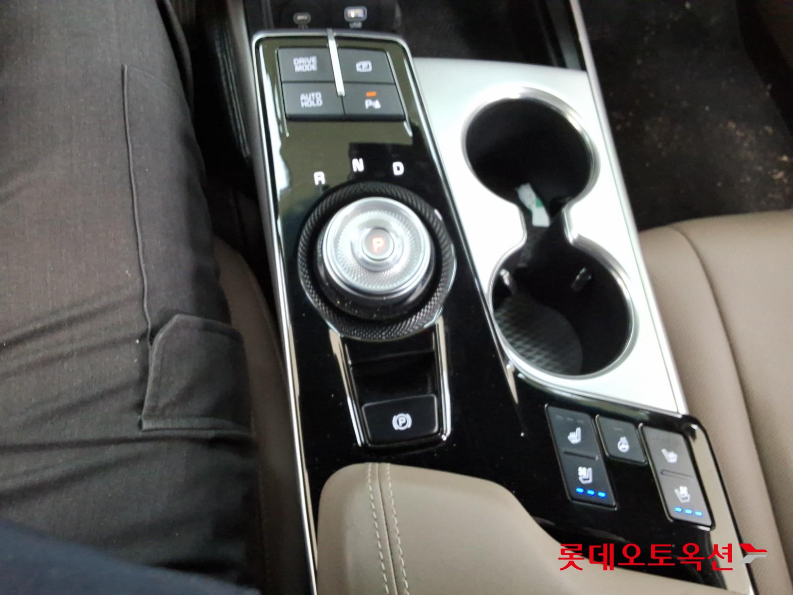 2023 - kia k8