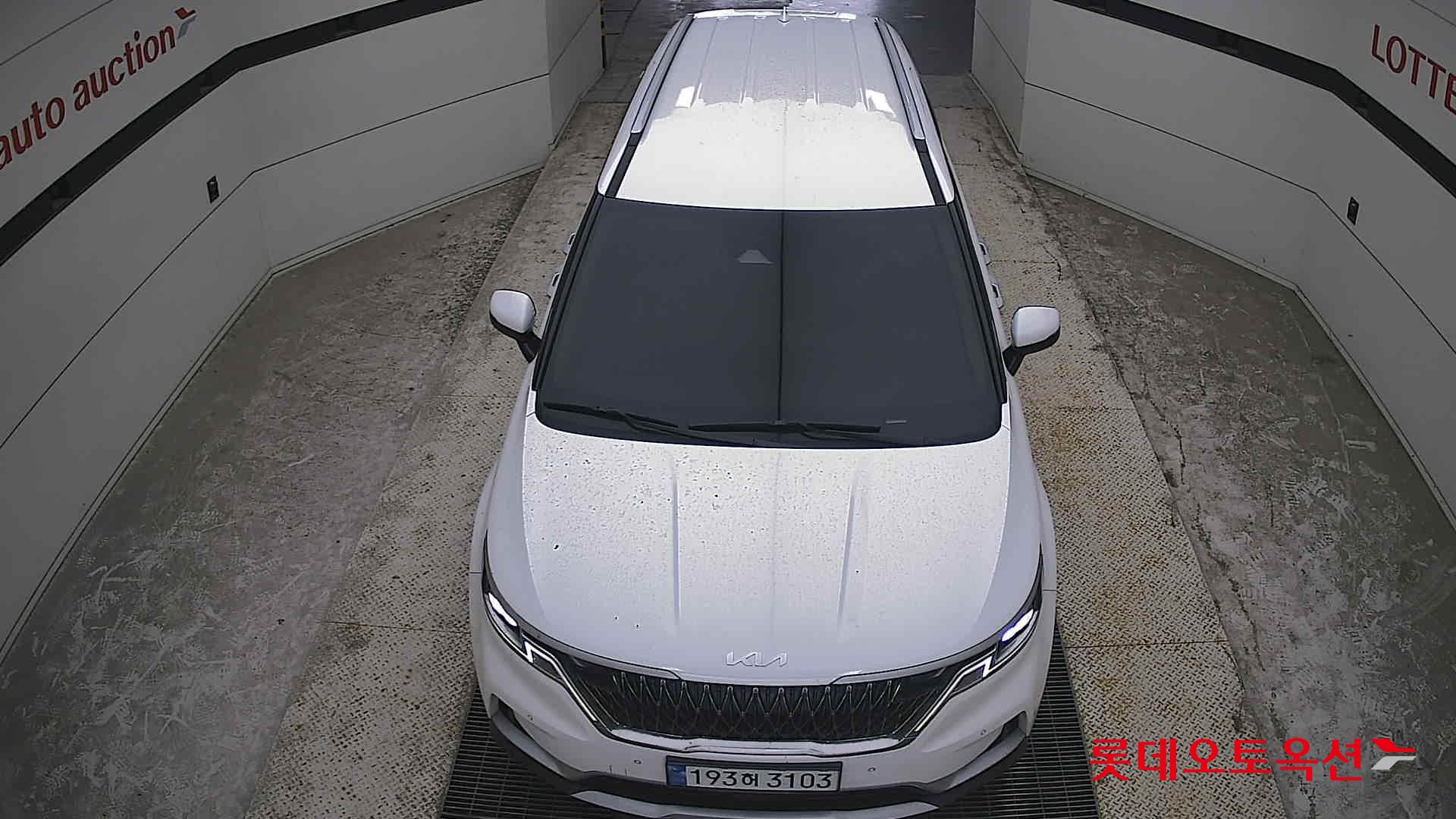 2023 - kia carnival