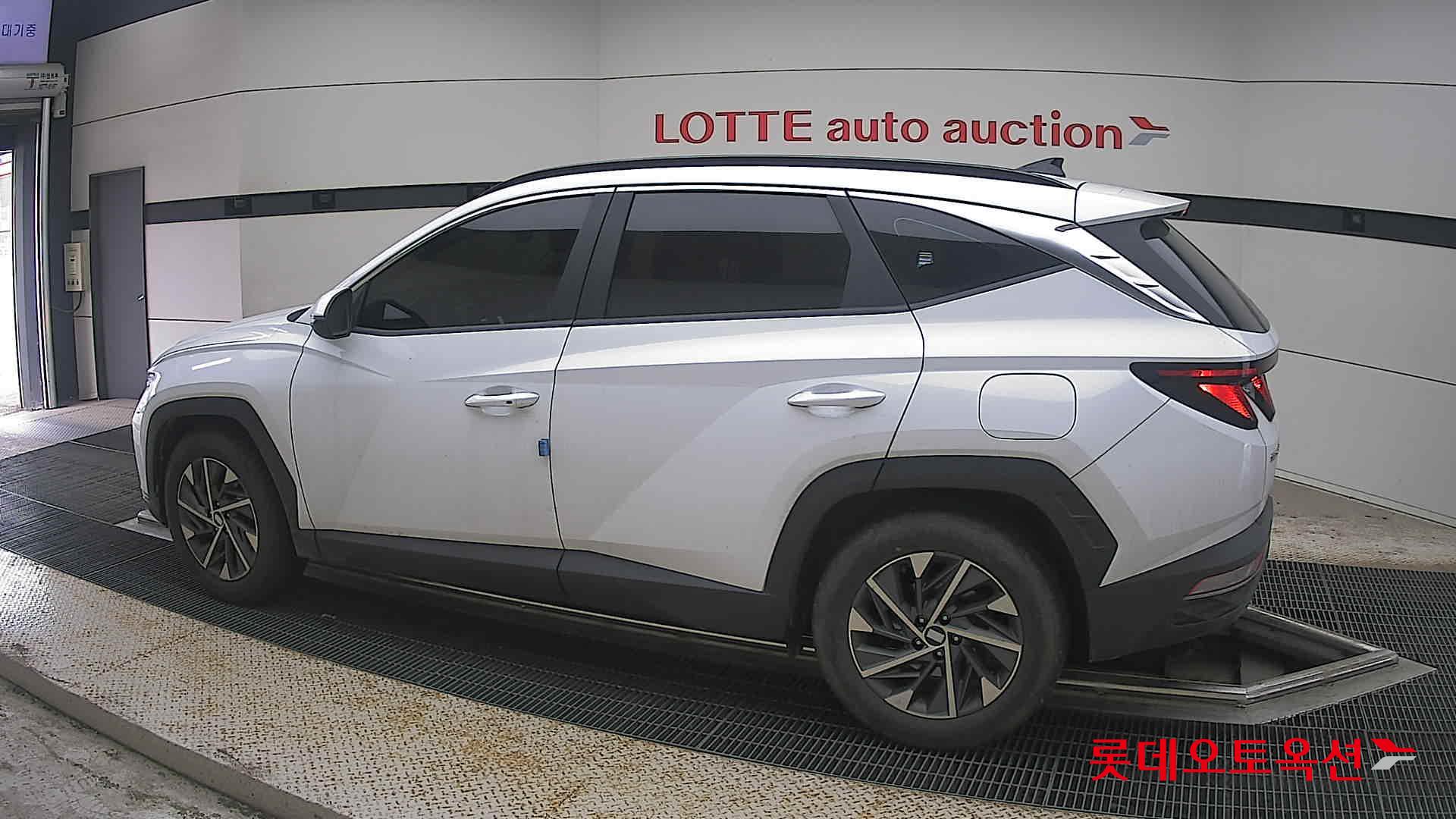 2022 - hyundai tucson