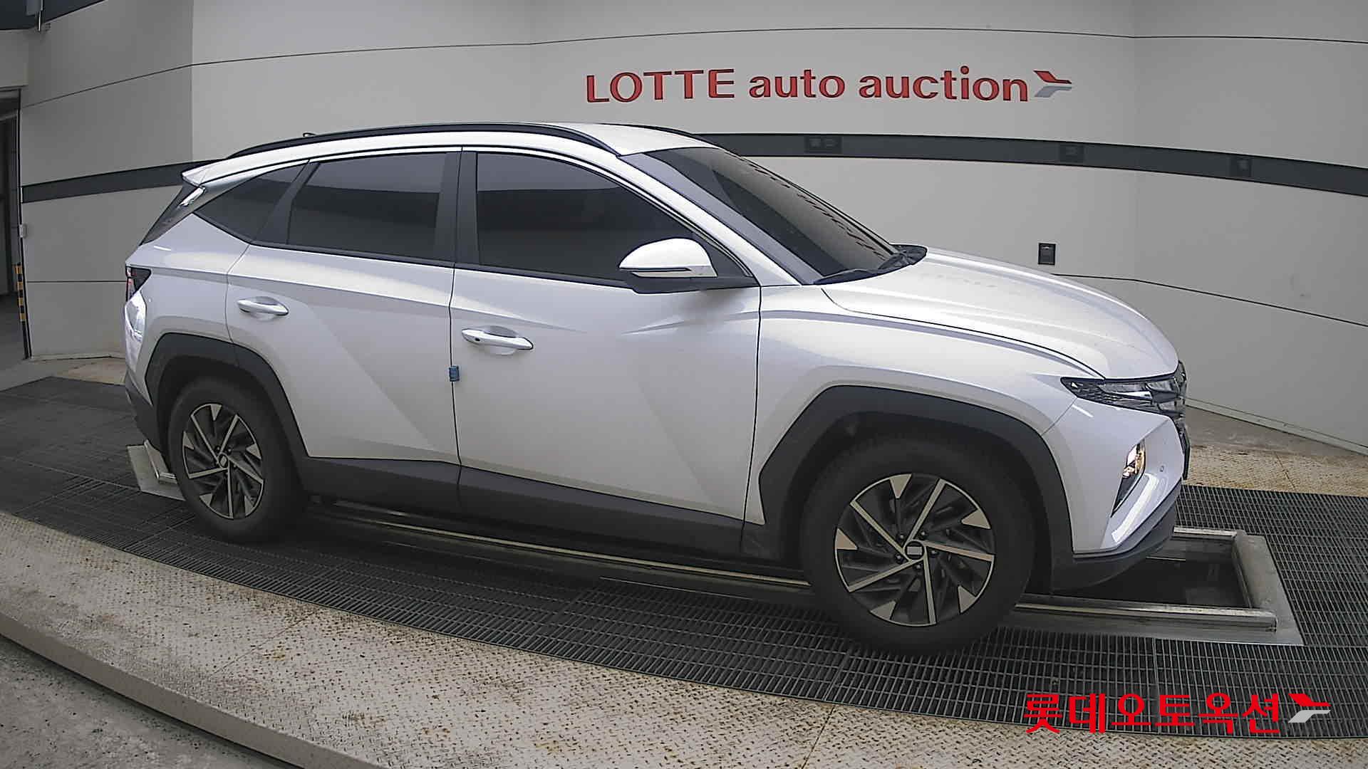2022 - hyundai tucson