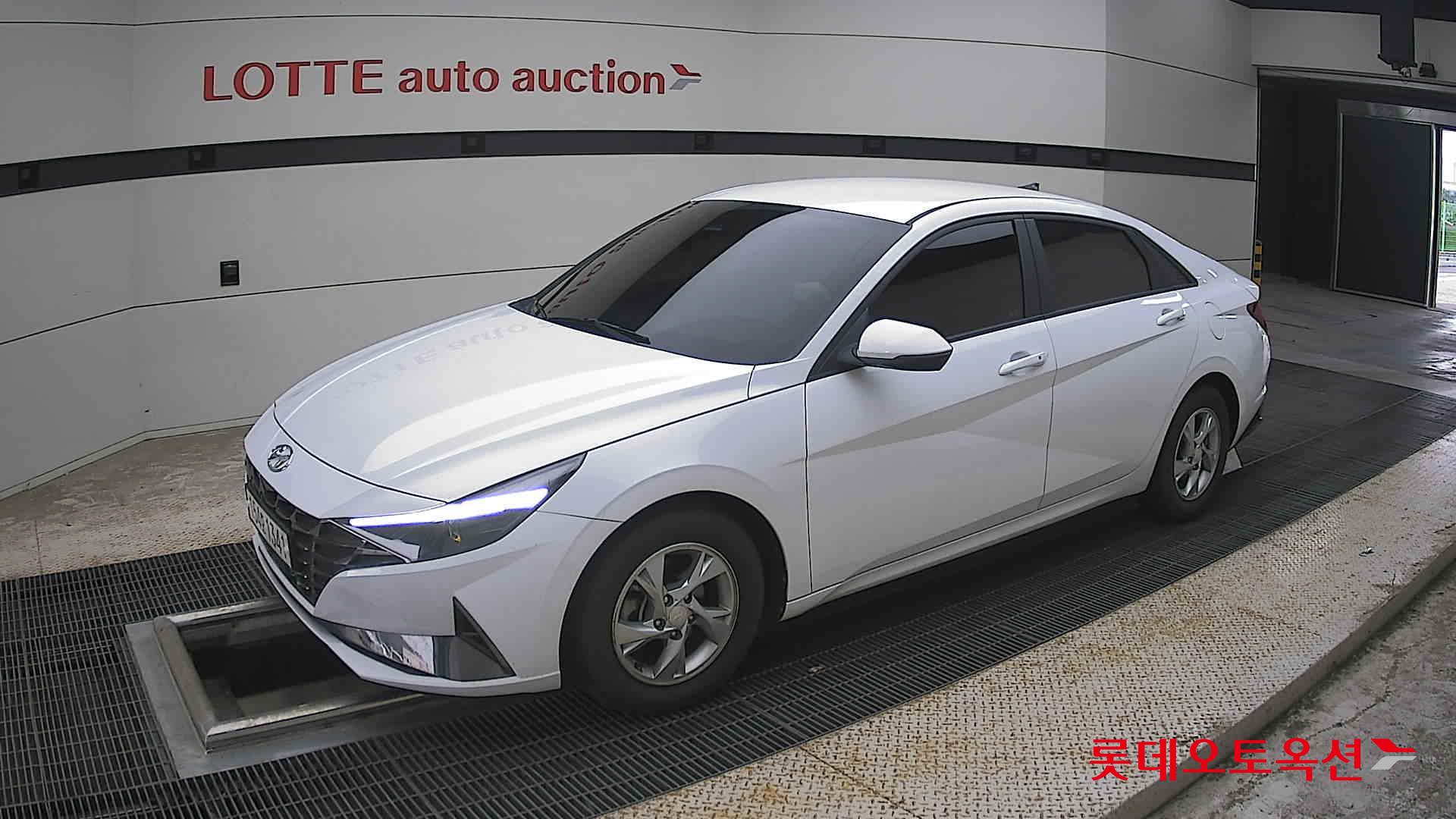 2022 - hyundai avante