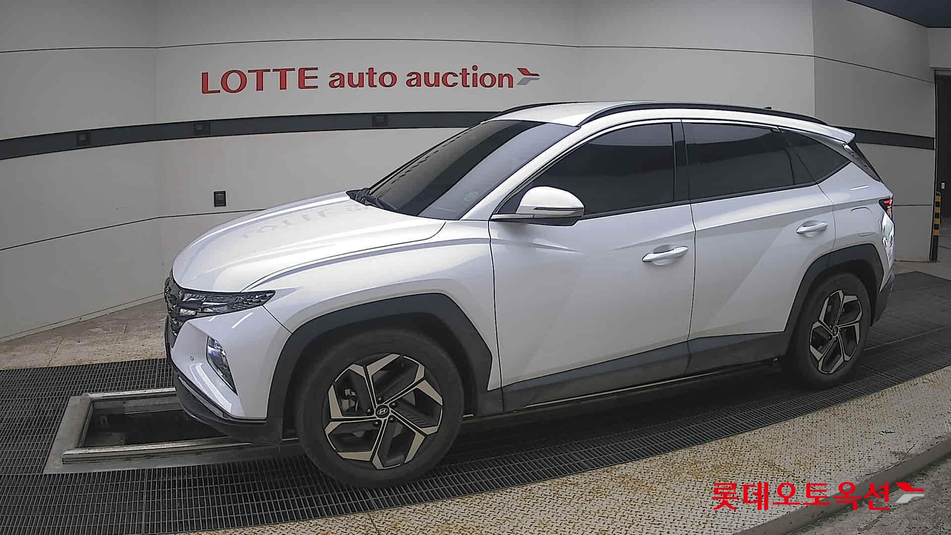 2022 - hyundai tucson