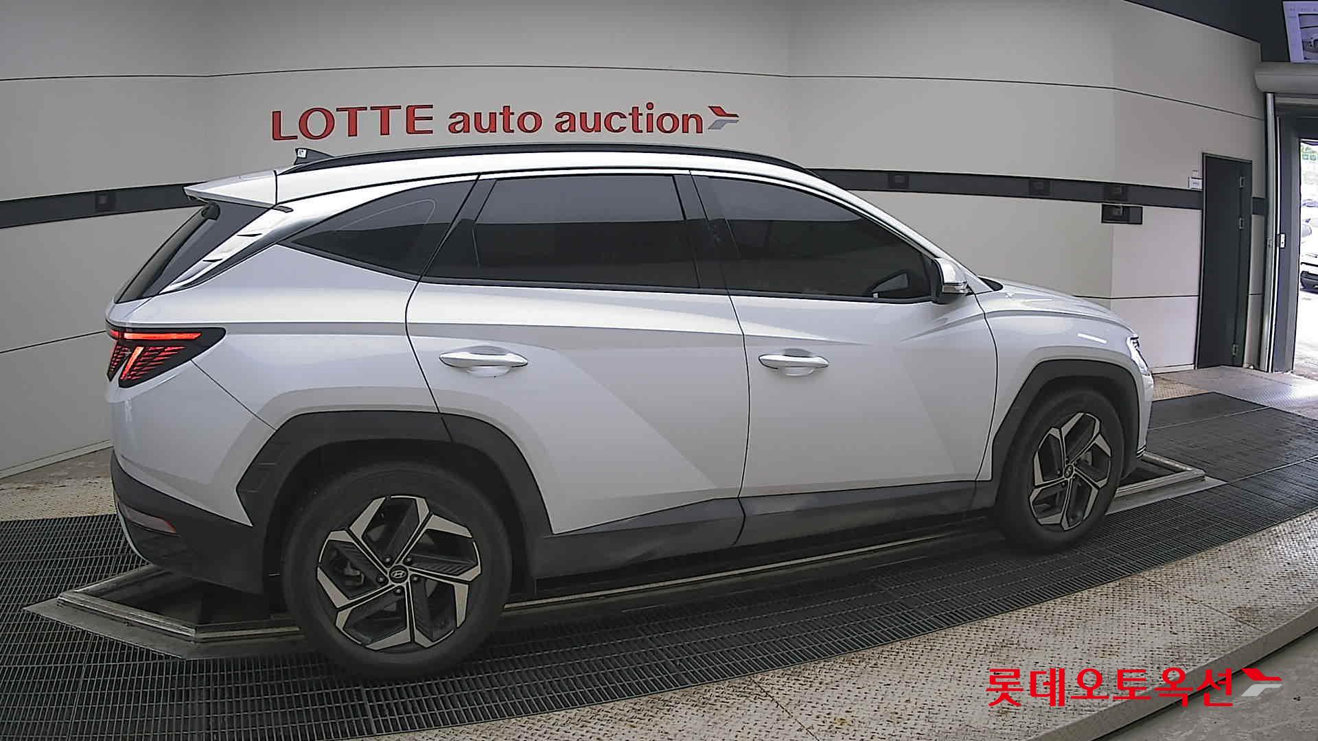 2022 - hyundai tucson