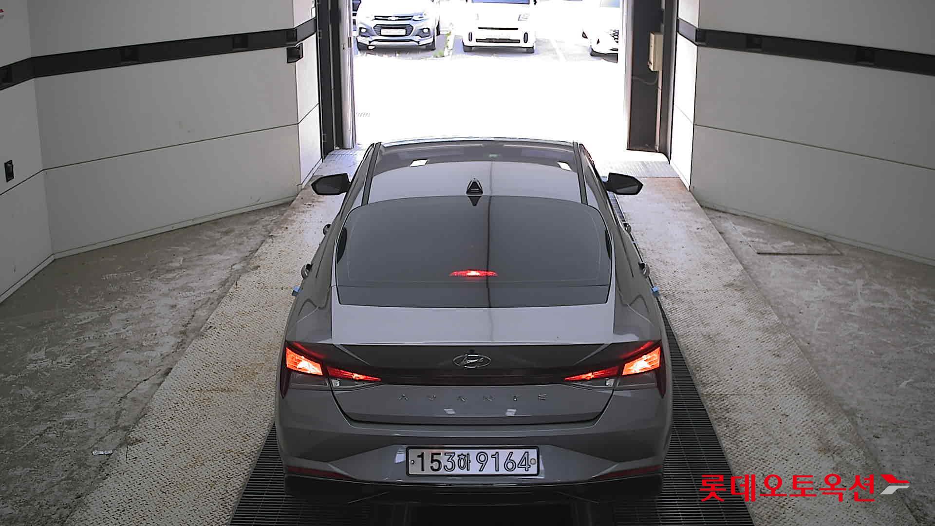 2021 - hyundai avante