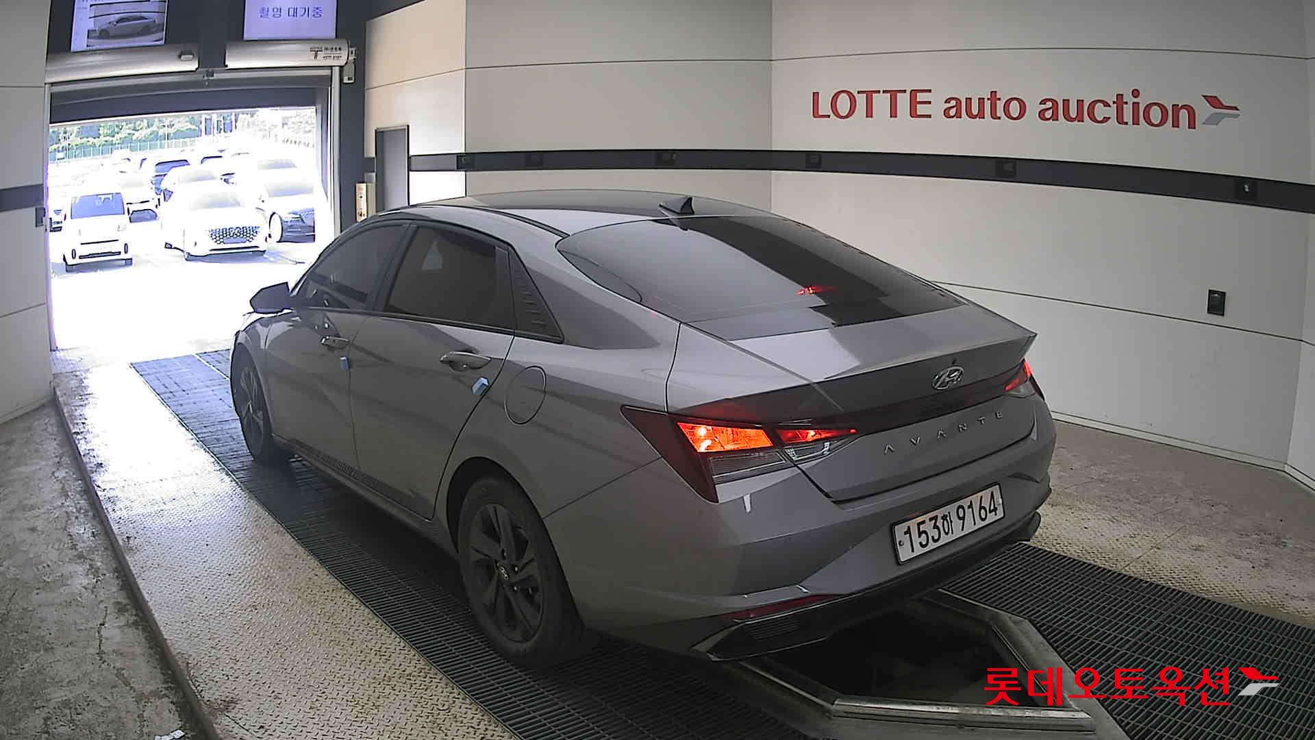2021 - hyundai avante