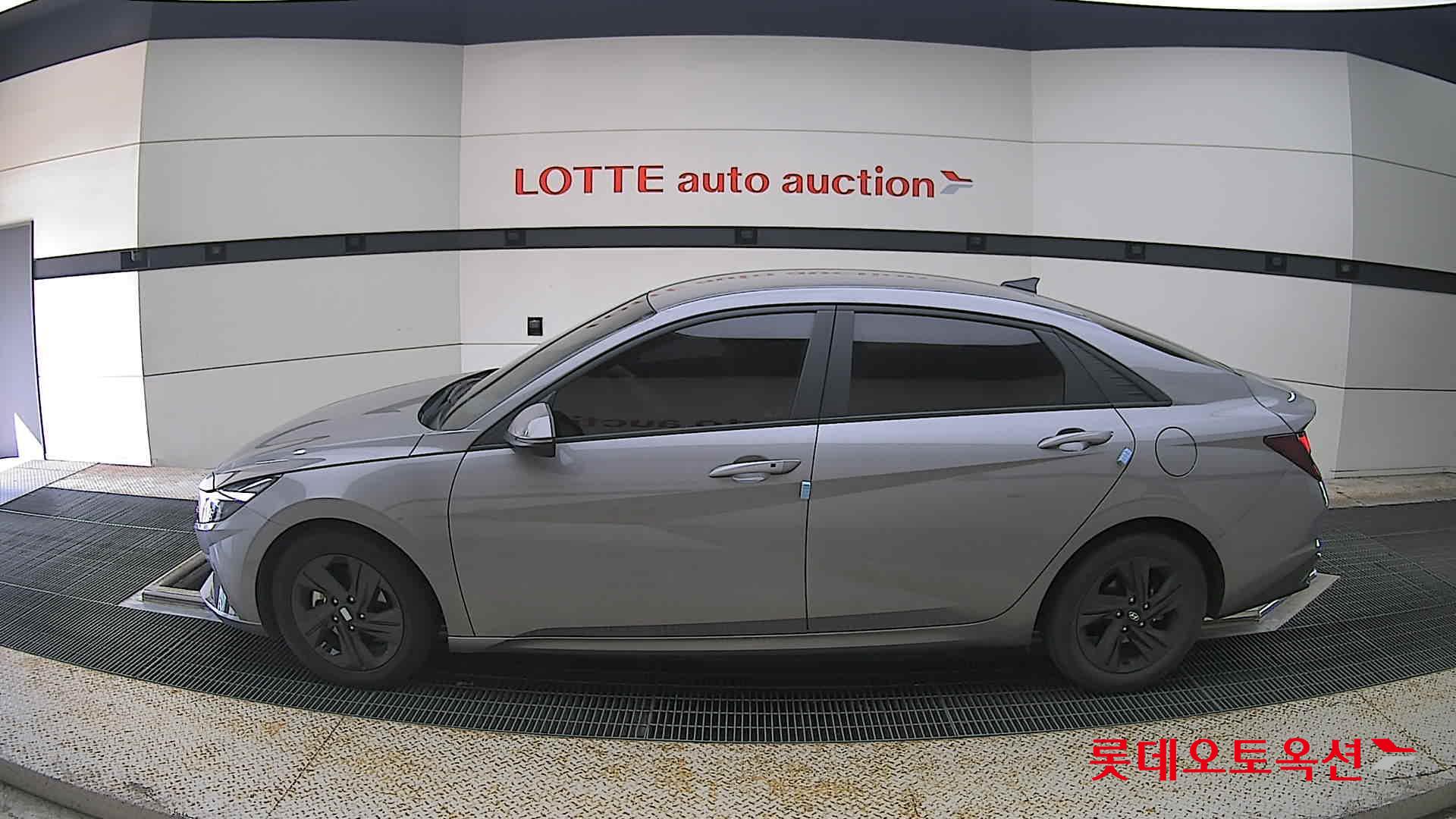 2021 - hyundai avante
