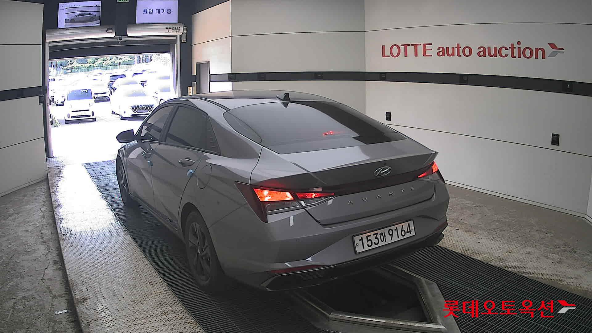 2021 - hyundai avante
