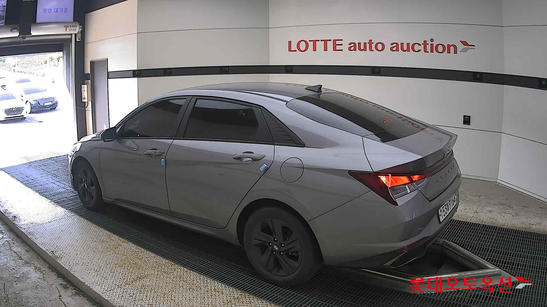 2021 - hyundai avante
