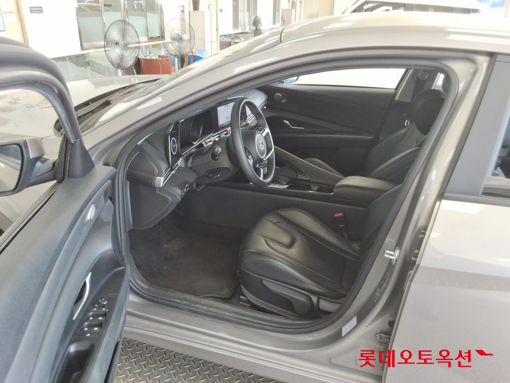 2021 - hyundai avante