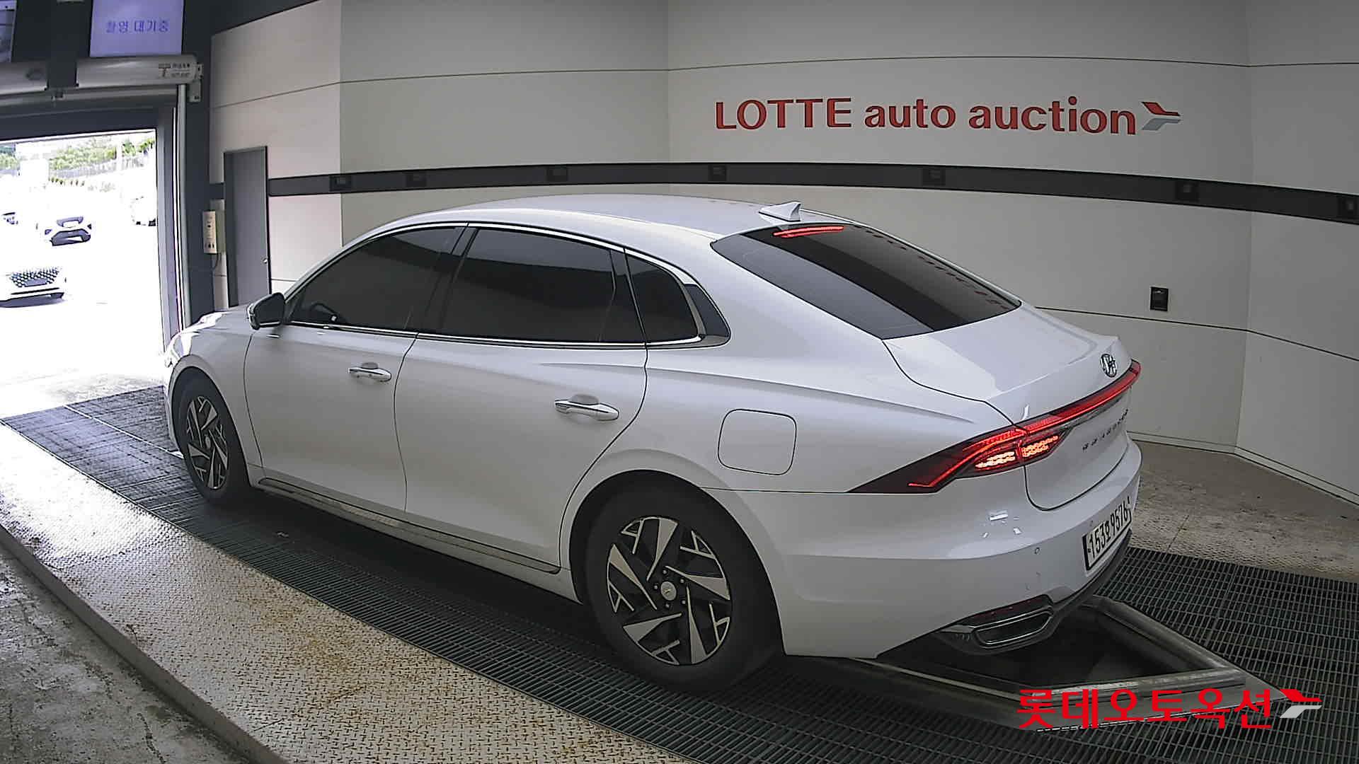 2021 - hyundai grandeur