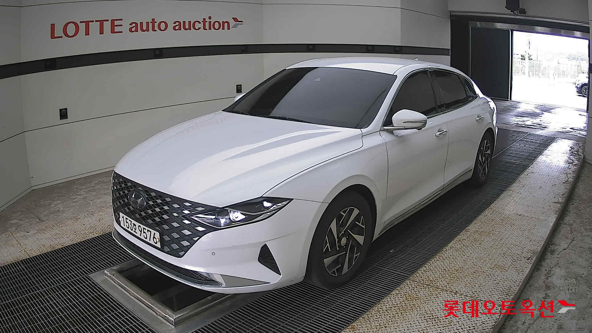 2021 - hyundai grandeur