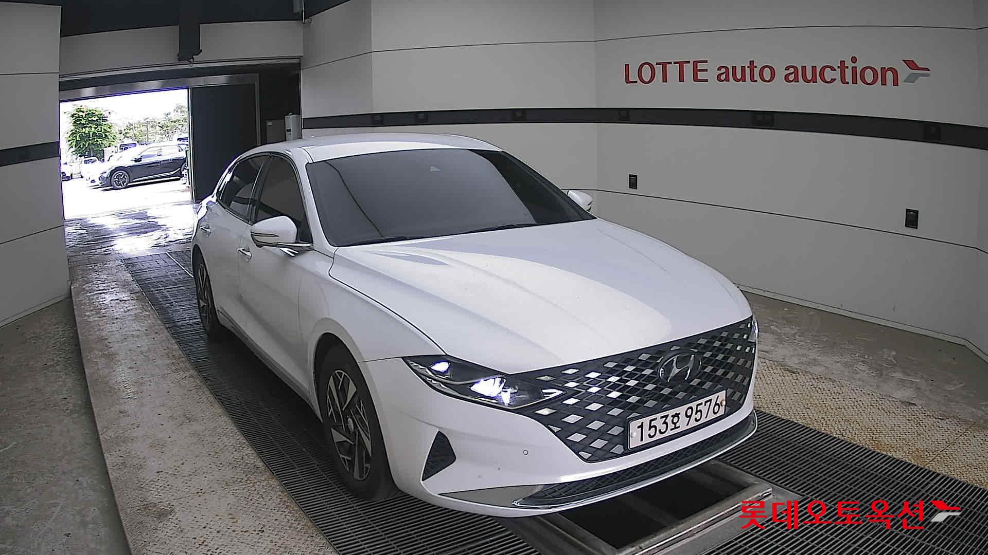 2021 - hyundai grandeur