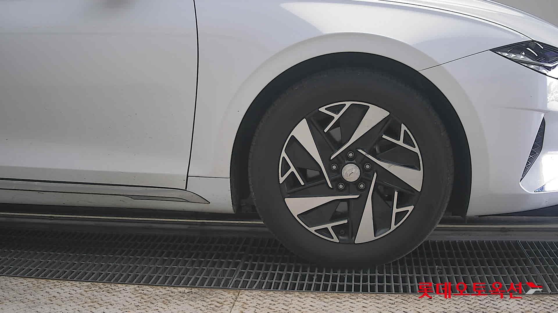 2021 - hyundai grandeur
