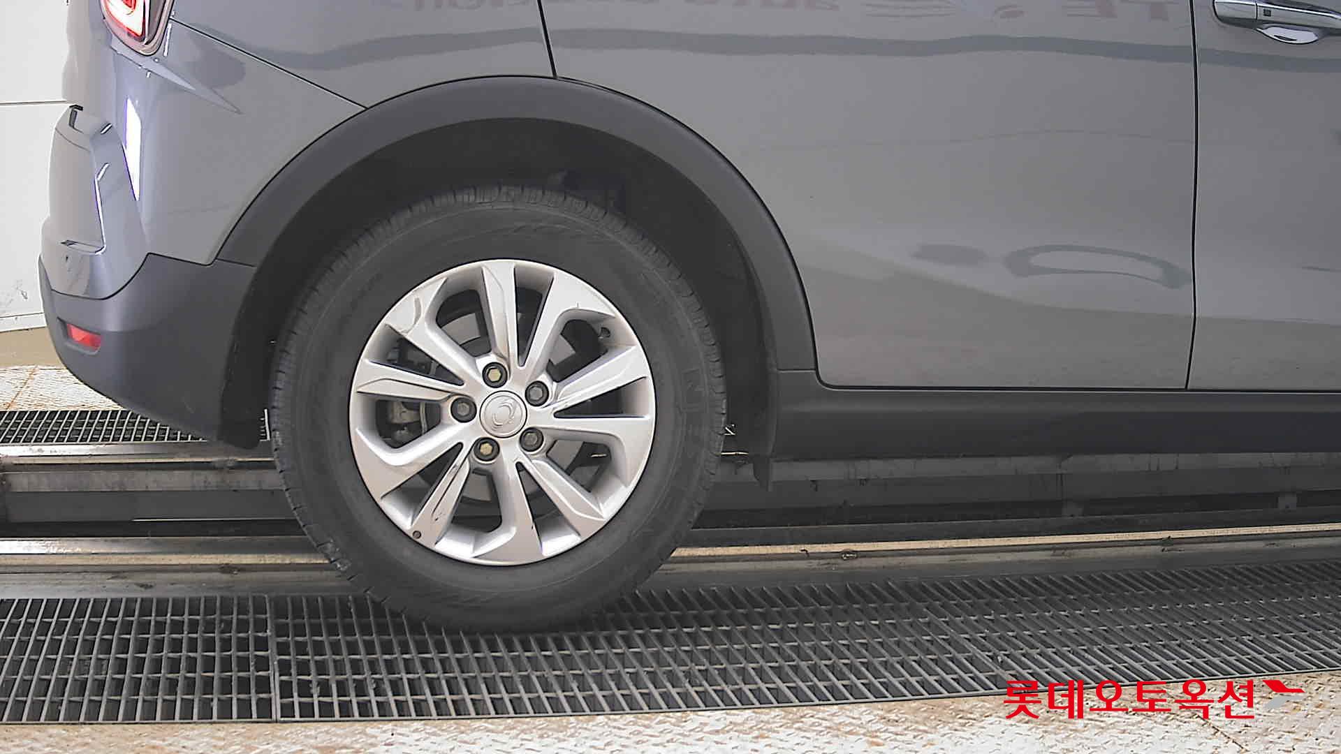 2021 - ssangyong tivoli