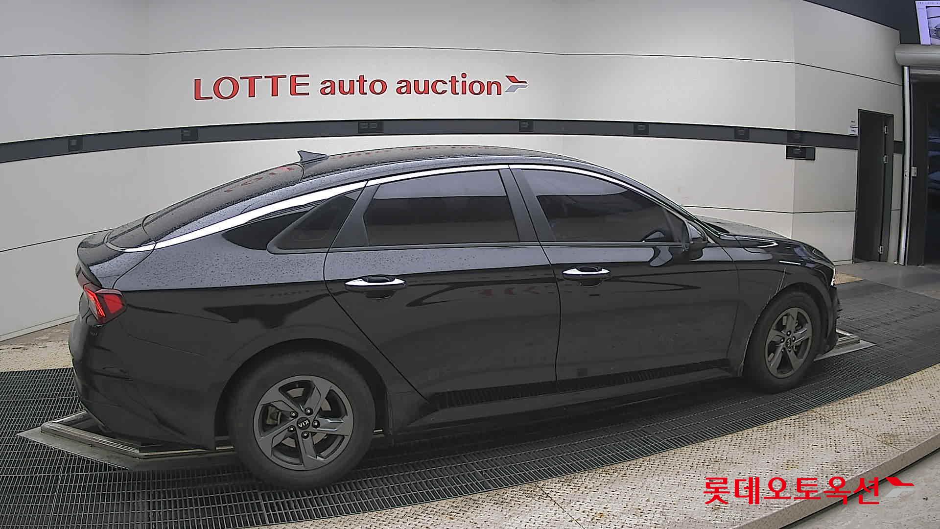 2020 - kia k5