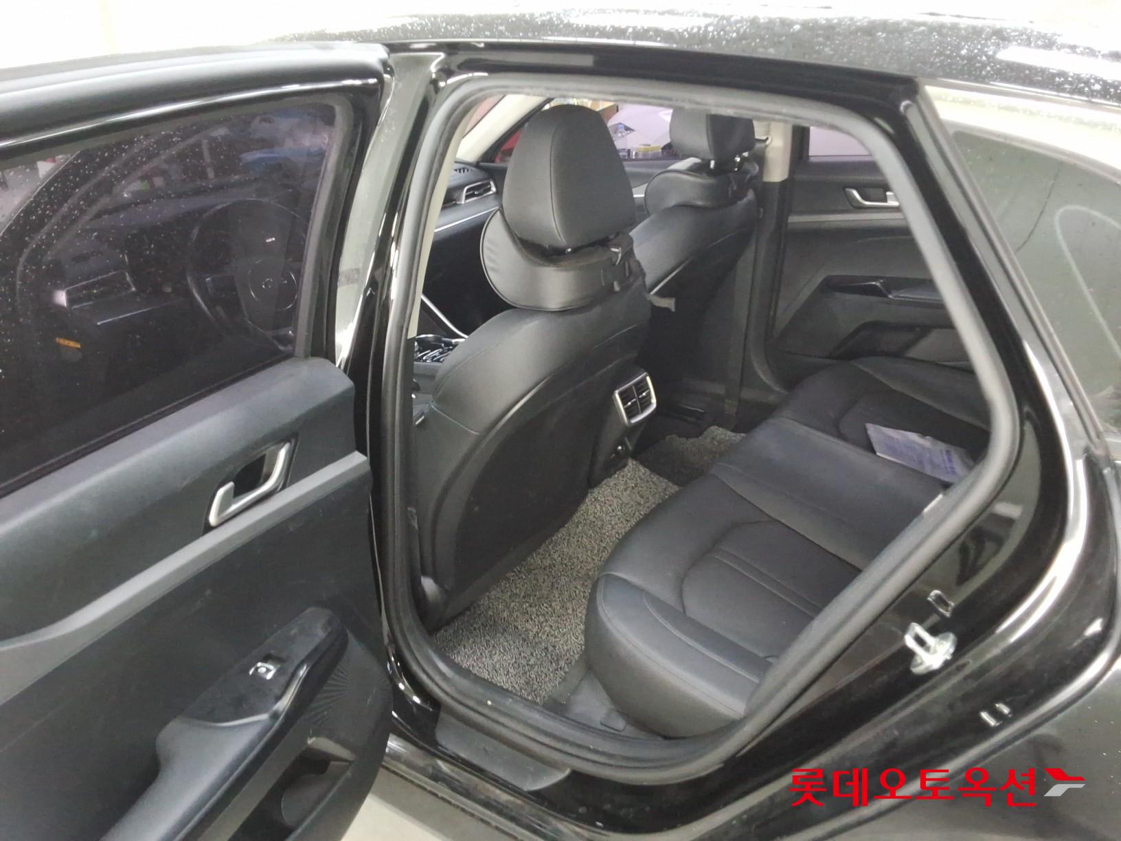 2020 - kia k5