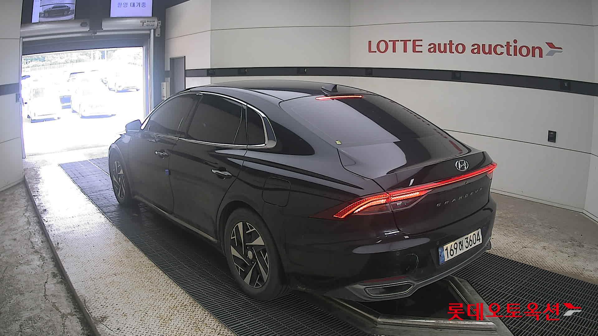 2022 - hyundai grandeur