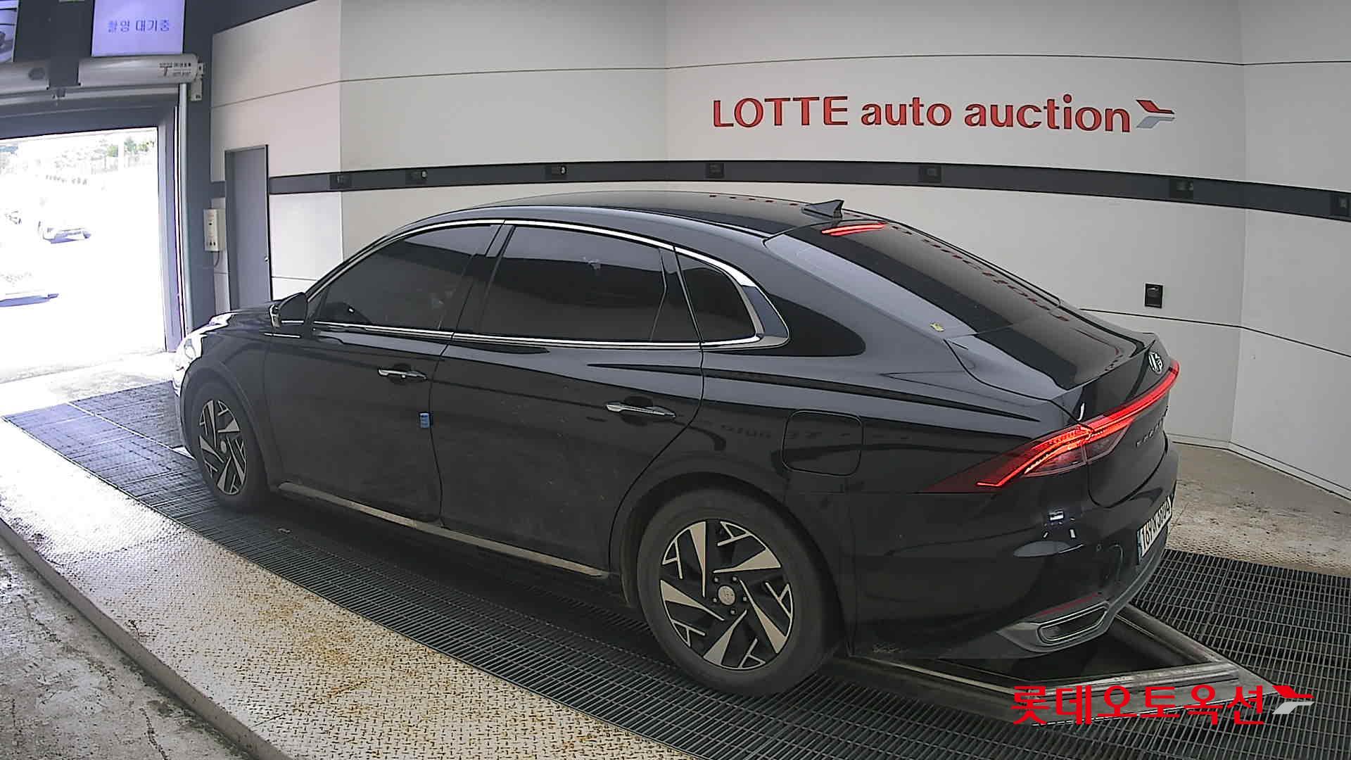 2022 - hyundai grandeur