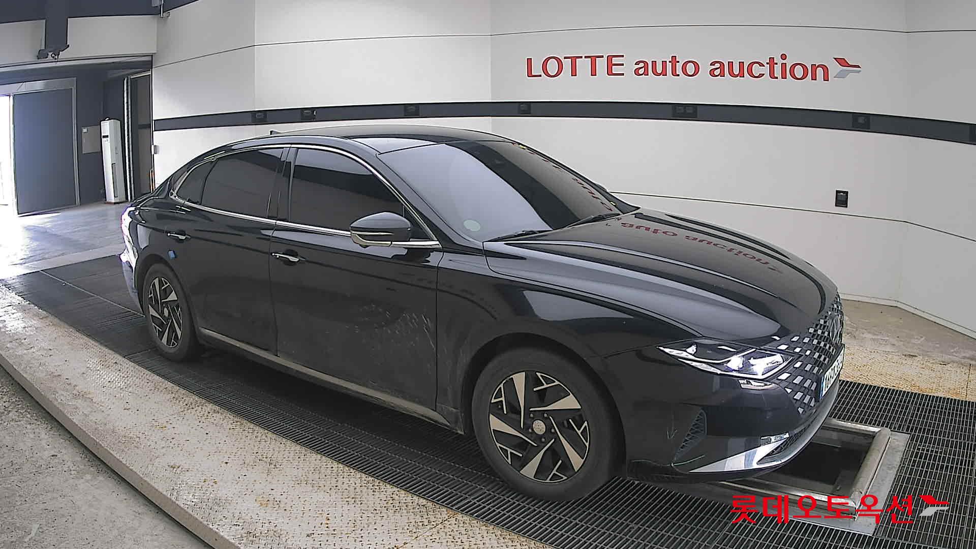 2022 - hyundai grandeur