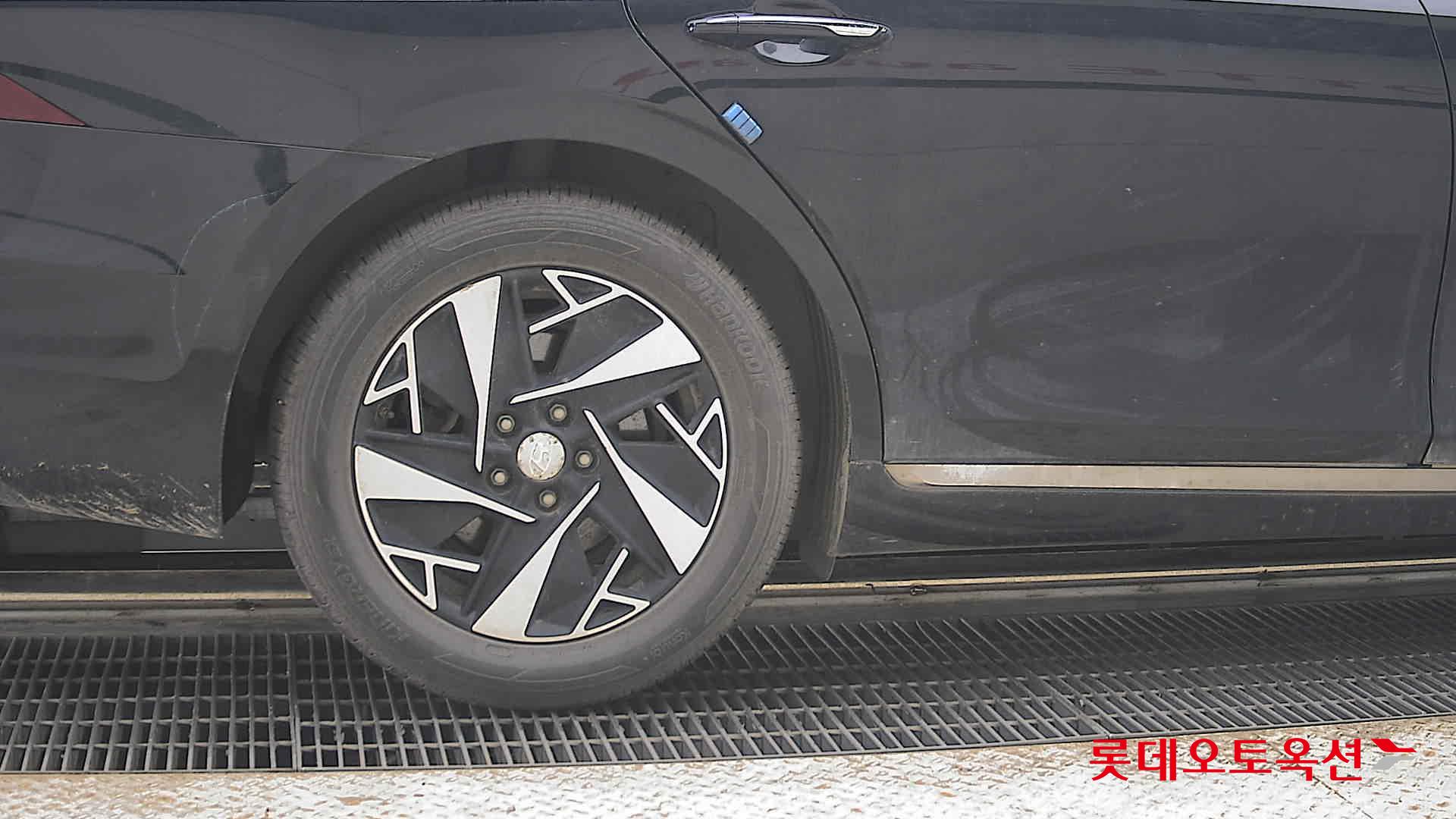 2022 - hyundai grandeur