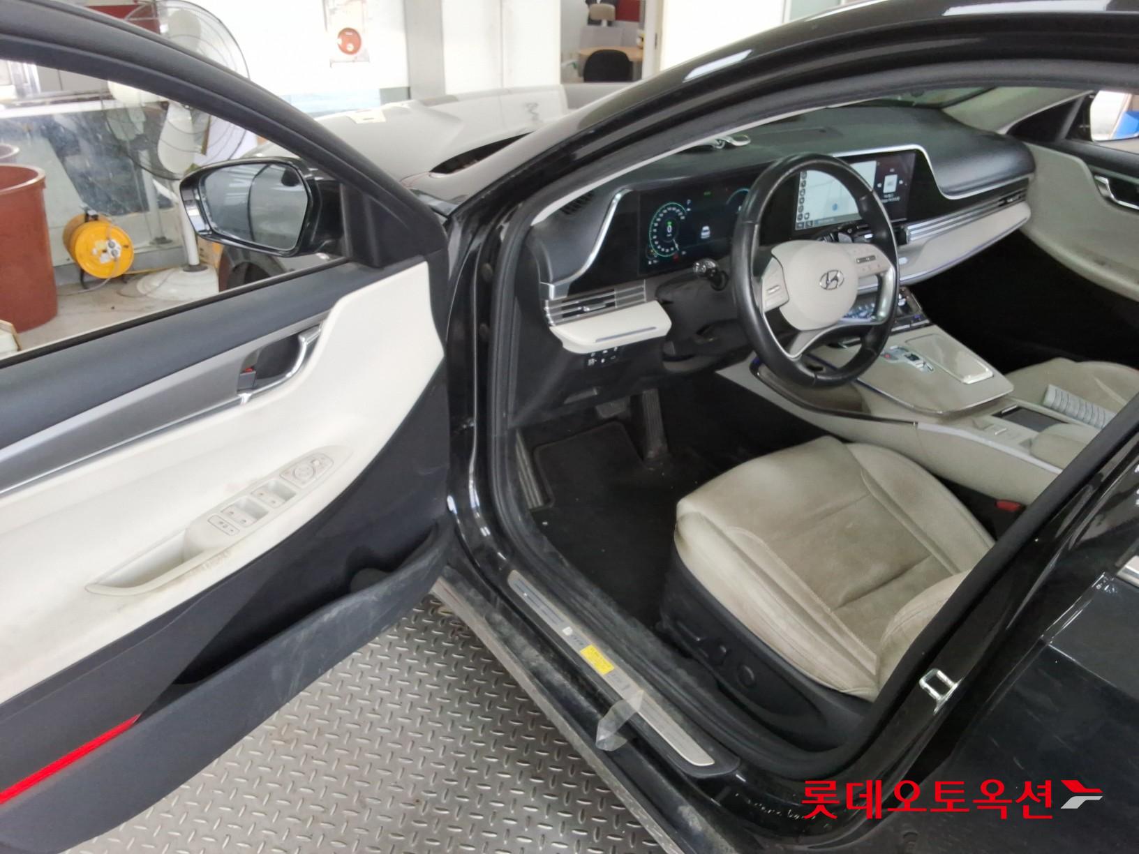 2022 - hyundai grandeur