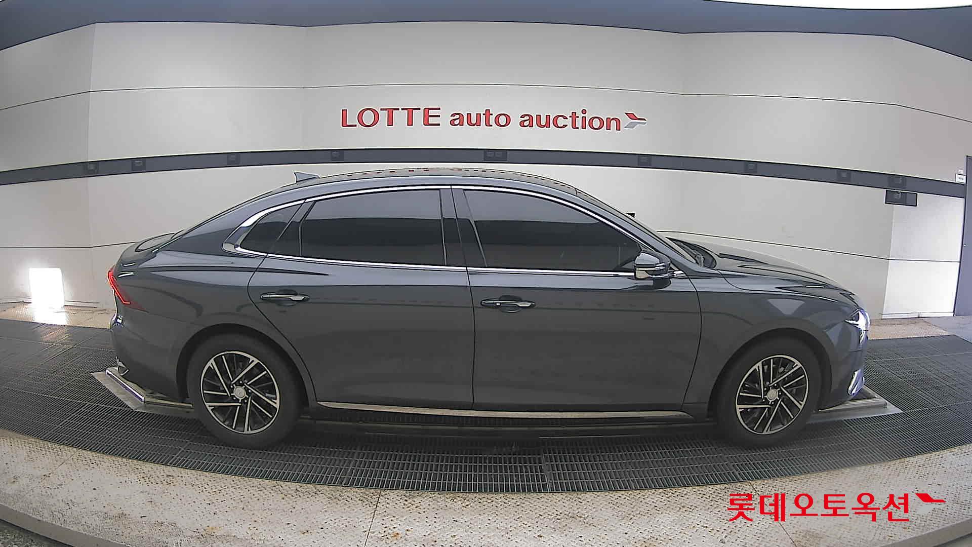 2022 - hyundai grandeur