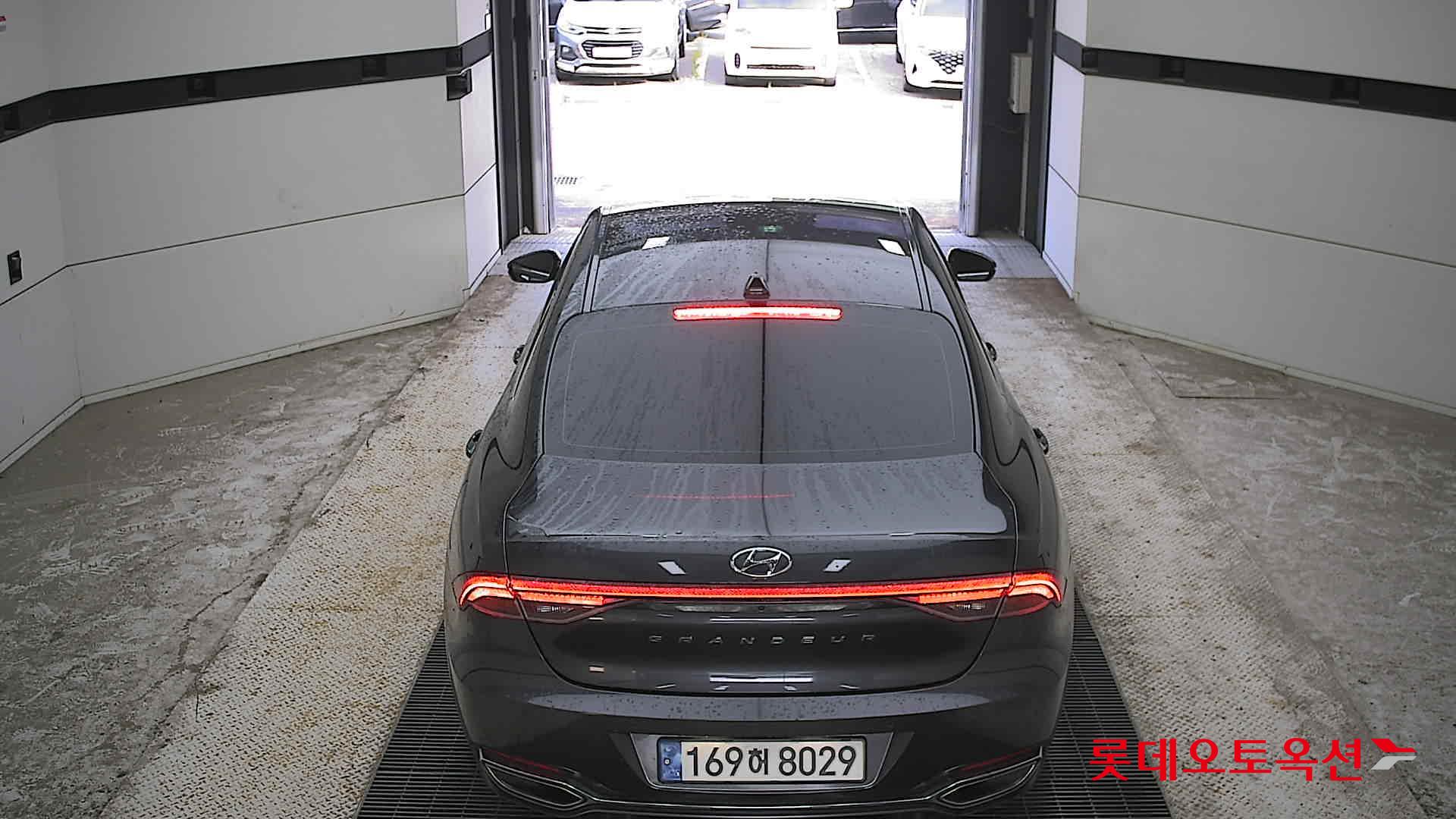 2022 - hyundai grandeur