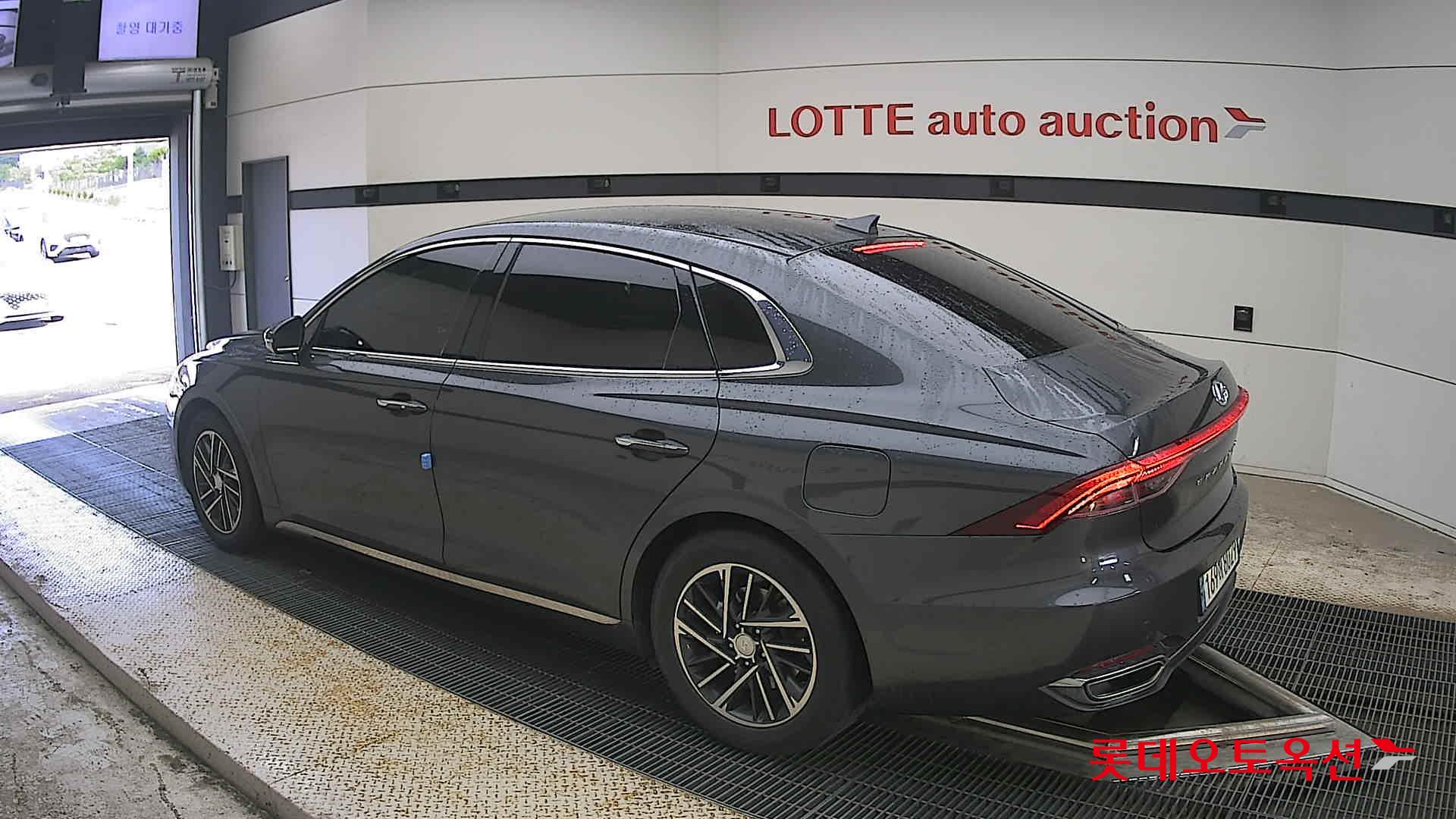 2022 - hyundai grandeur