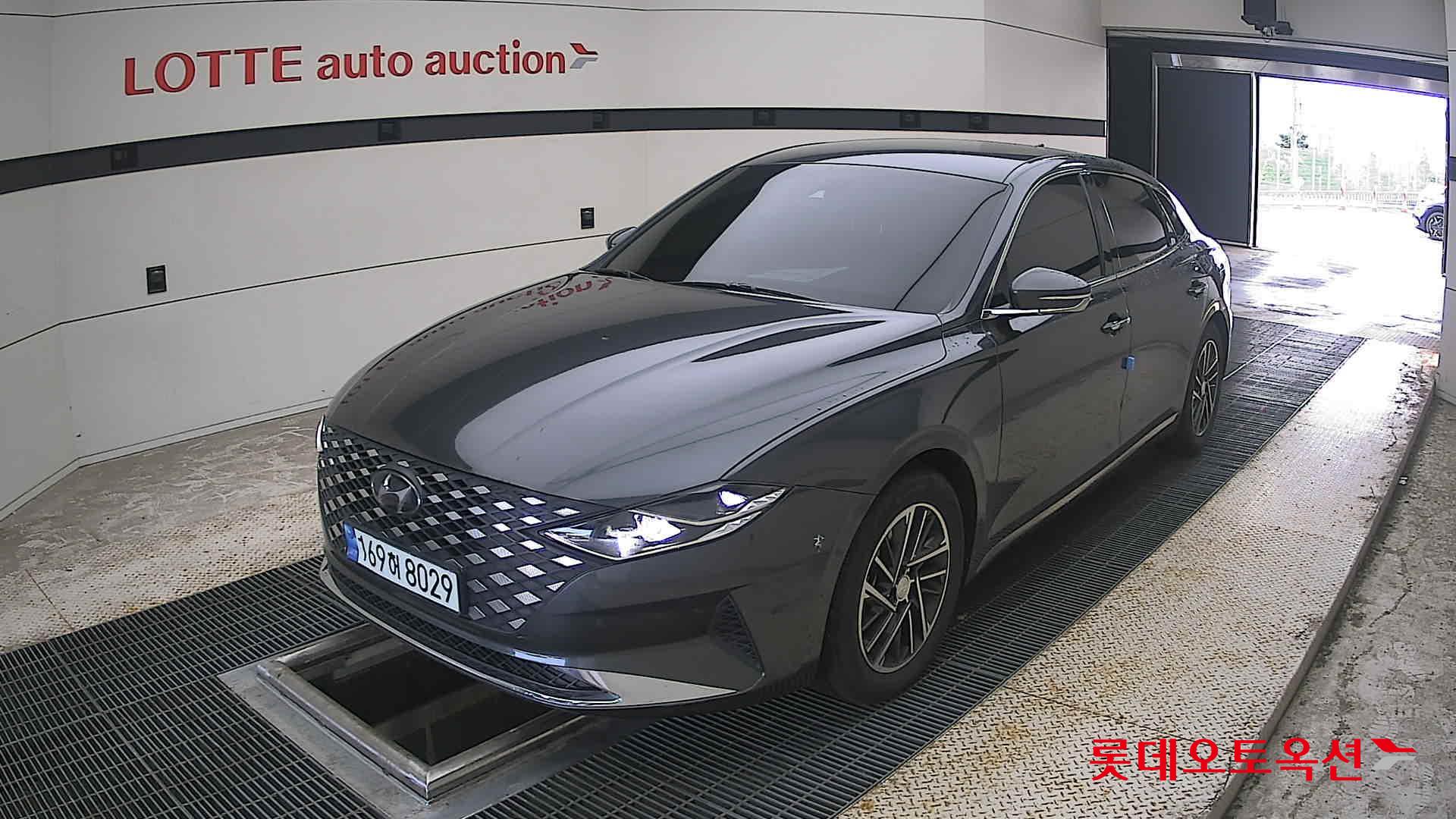 2022 - hyundai grandeur