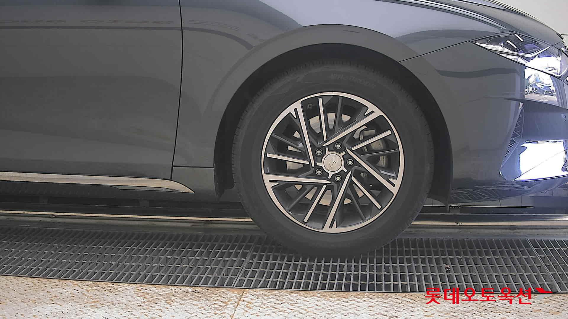 2022 - hyundai grandeur