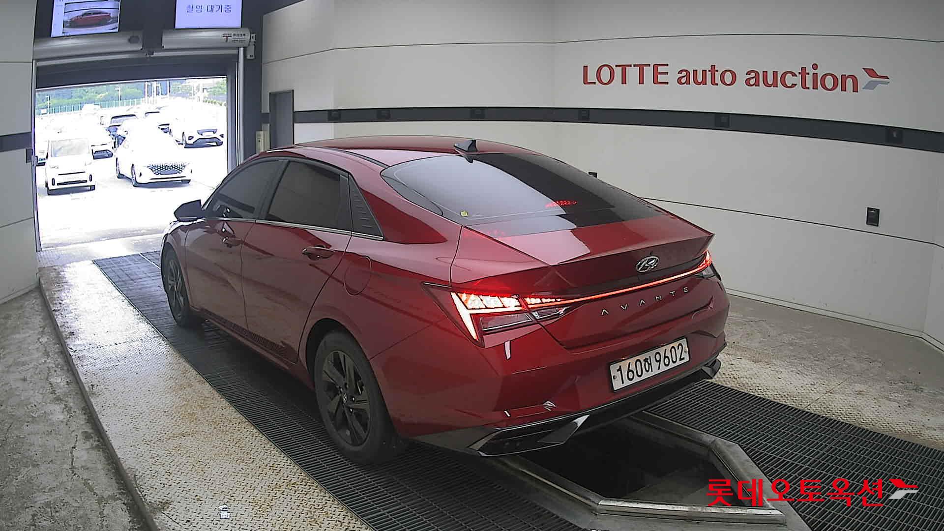 2021 - hyundai avante