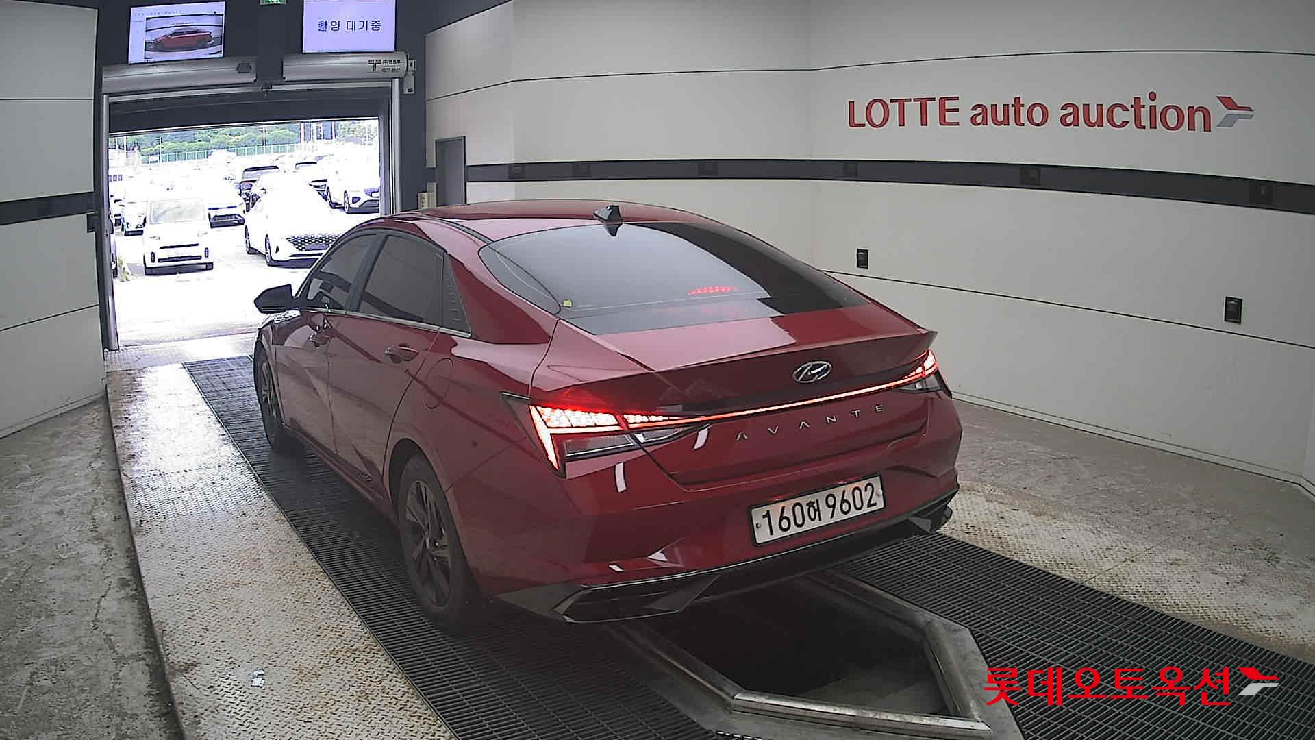 2021 - hyundai avante