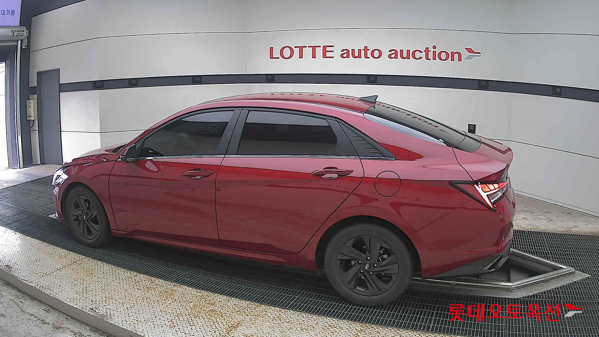 2021 - hyundai avante