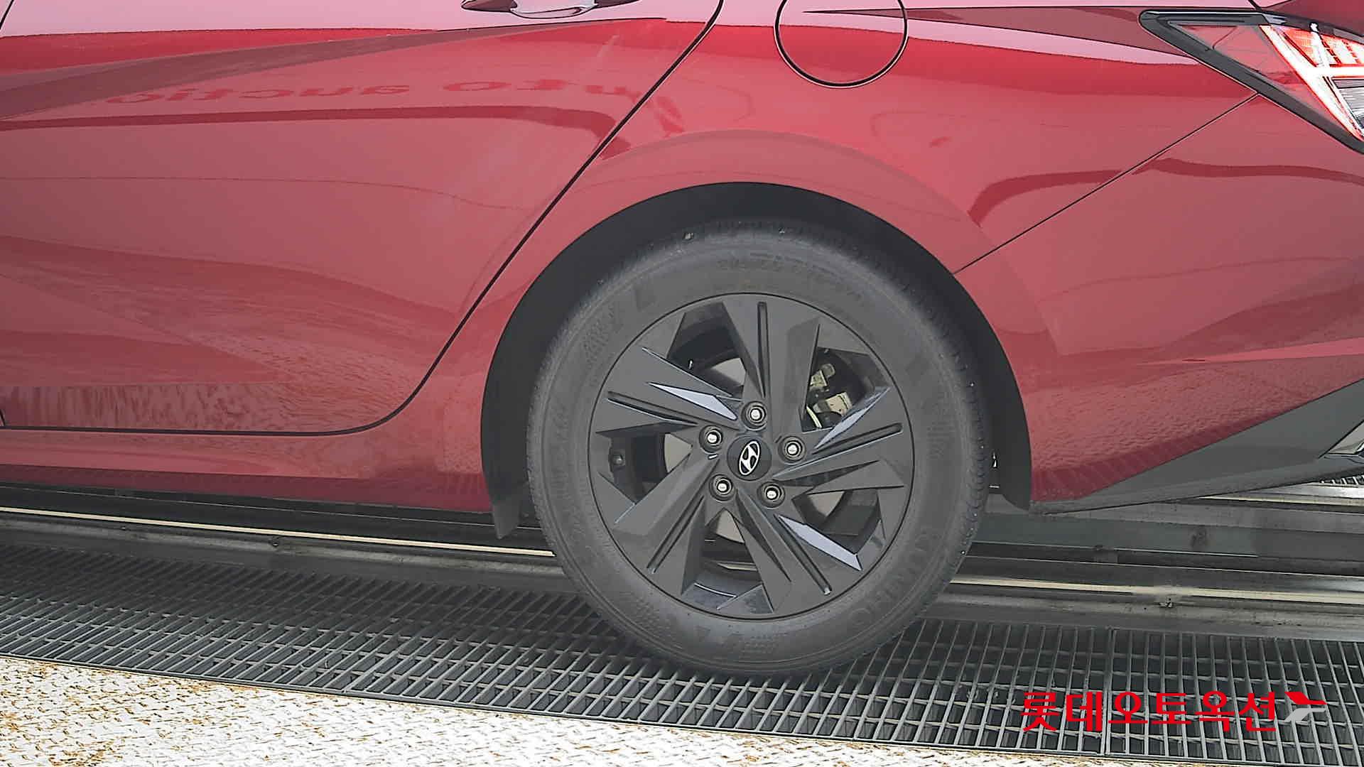 2021 - hyundai avante